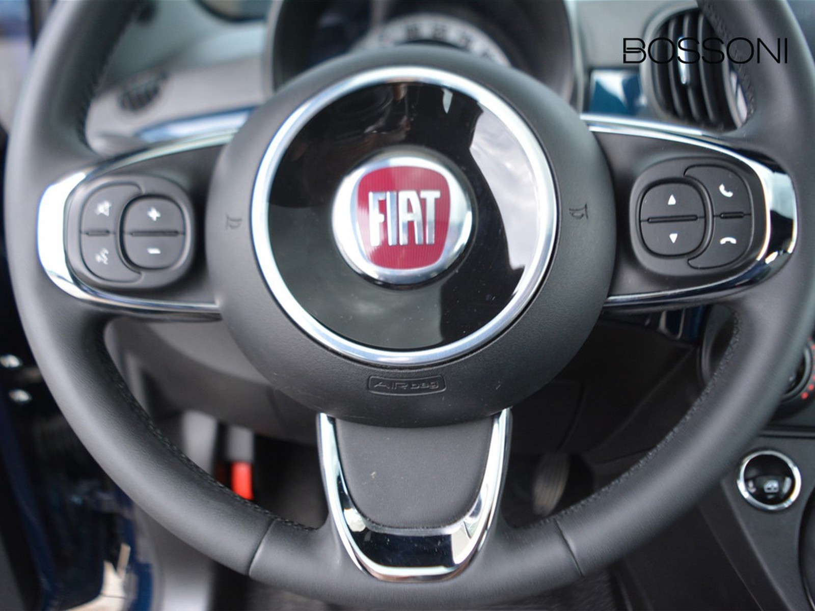 9 - Fiat 500 1.0 firefly hybrid 70cv dolcevita