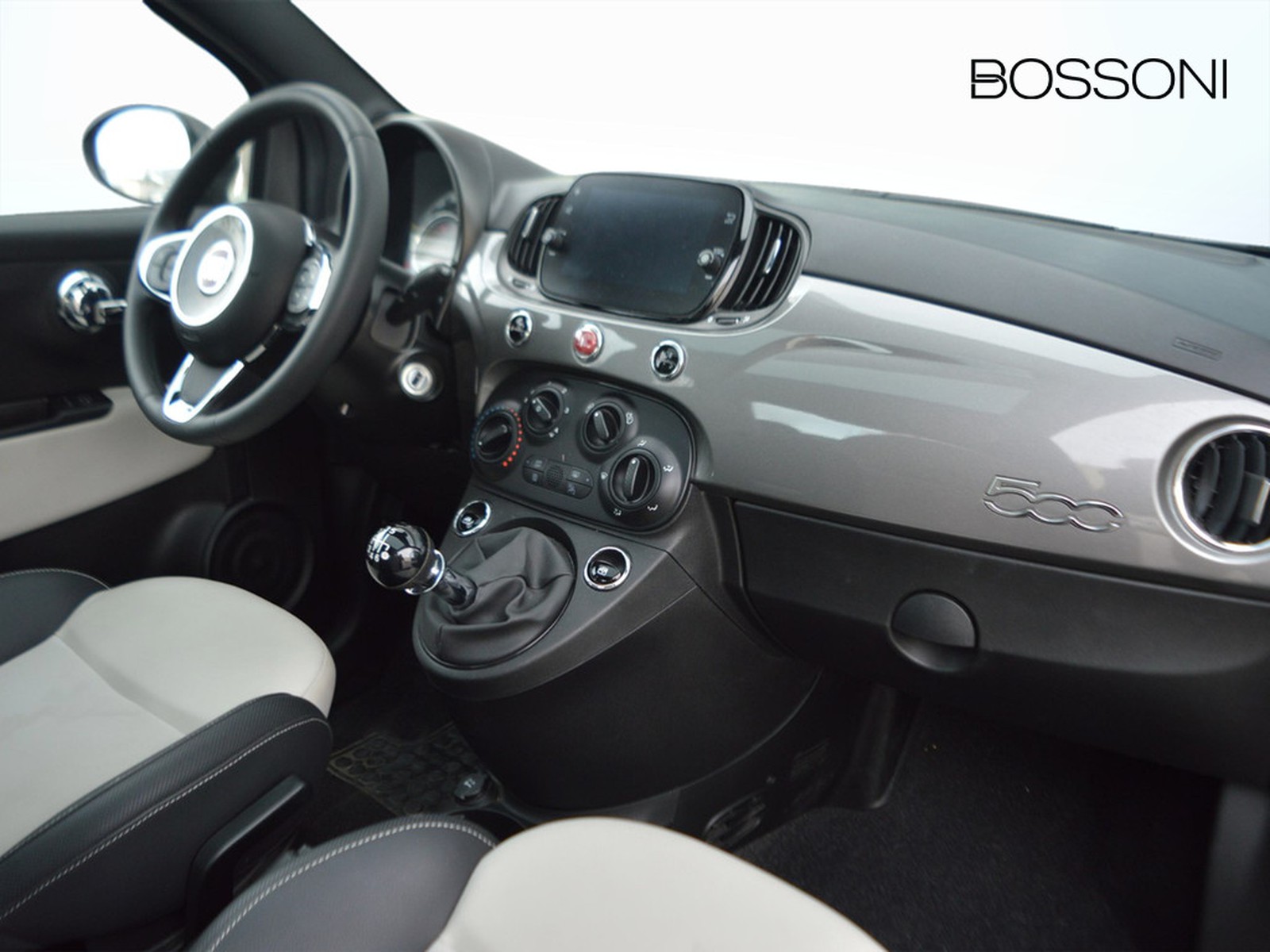 8 - Fiat 500 1.0 firefly hybrid 70cv dolcevita