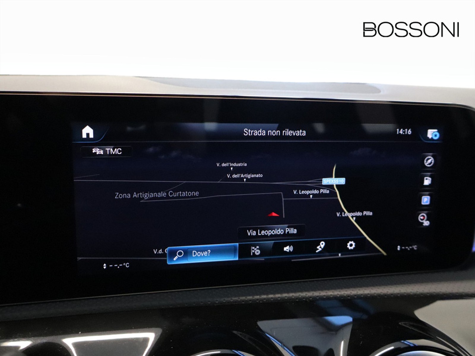 10 - Mercedes Classe A 250 e plug in hybrid (e eq-power) premium 8g-dct