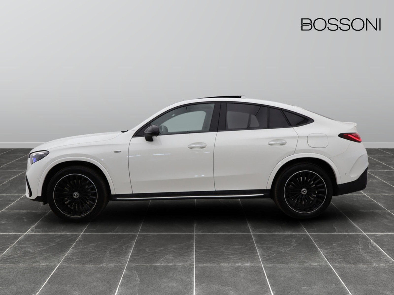 3 - Mercedes GLC coupe 300 de plug in hybrid amg line premium plus 4matic 9g-tronic