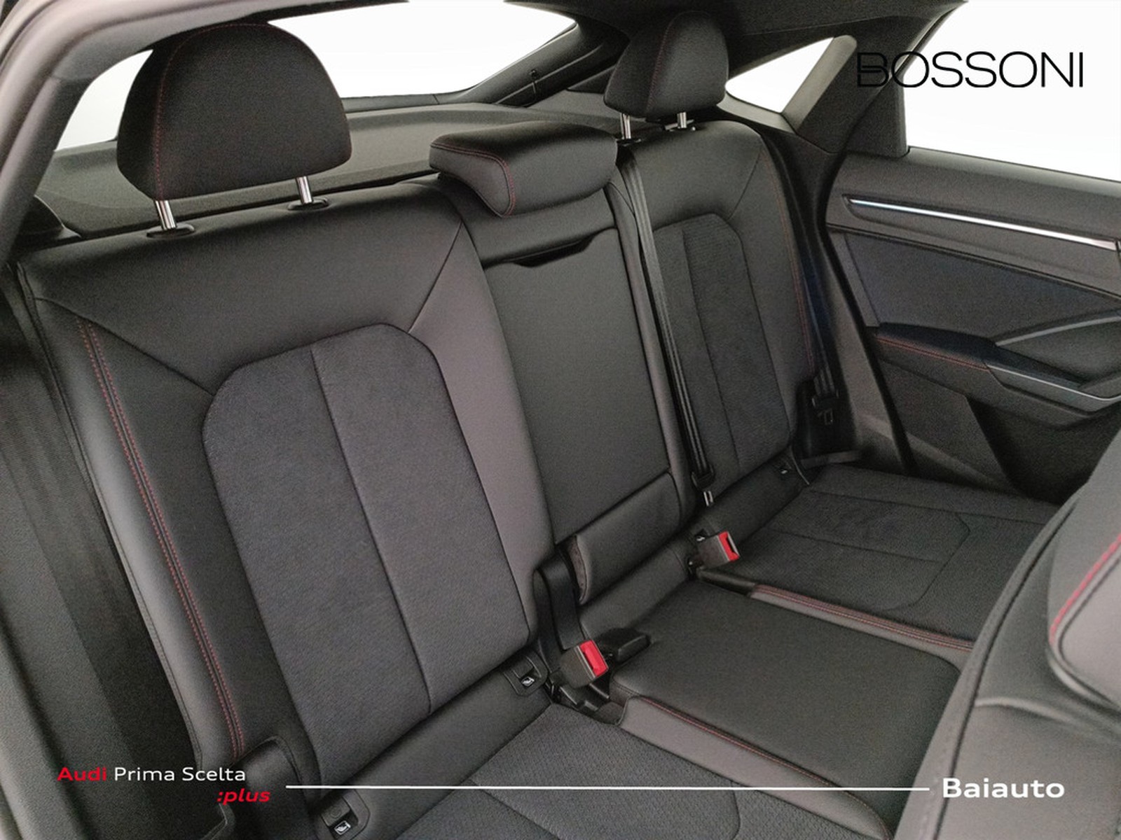 23 - Audi Q3 sportback 35 2.0 tdi s line edition s tronic