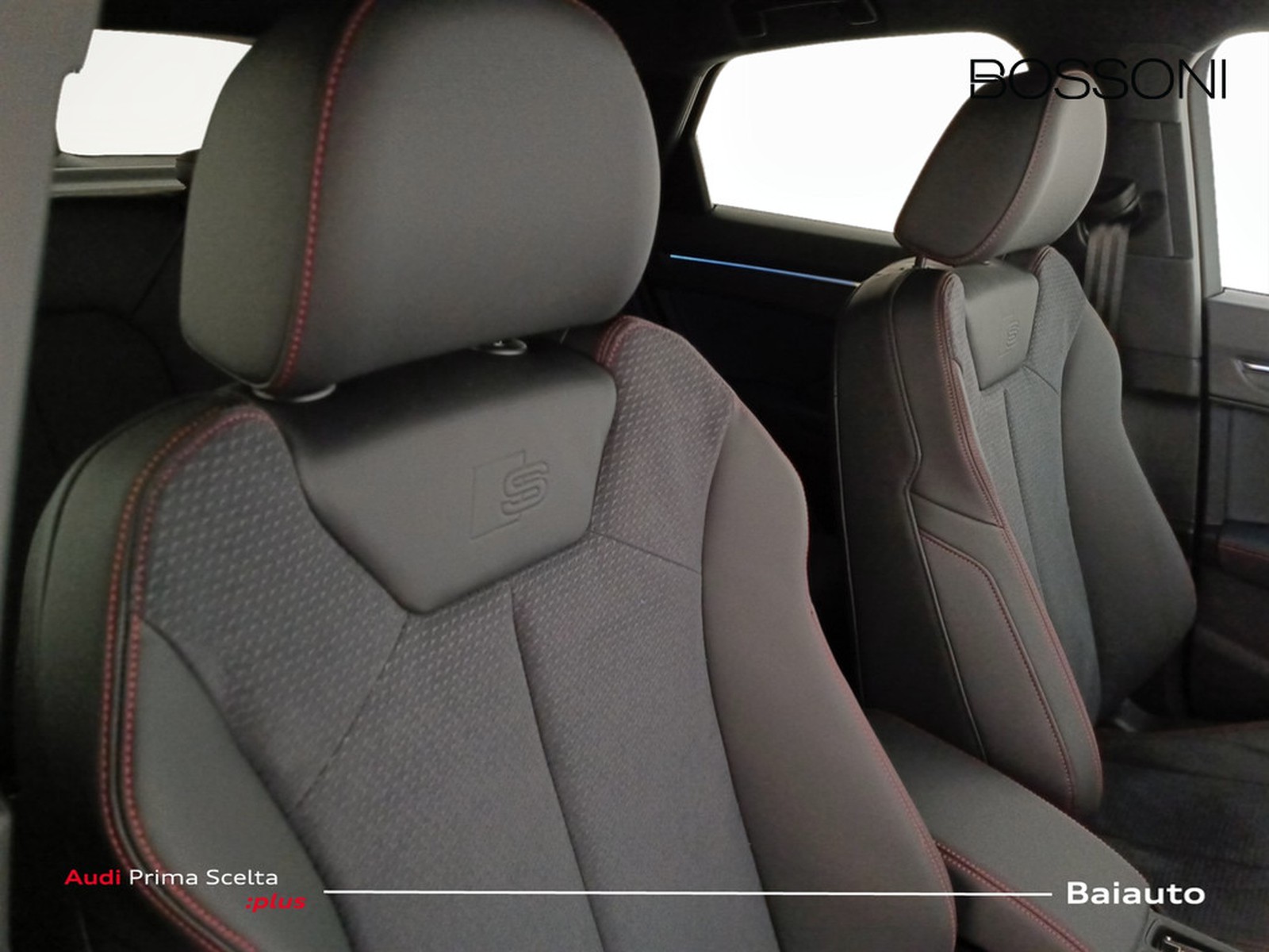 24 - Audi Q3 sportback 35 2.0 tdi s line edition s tronic