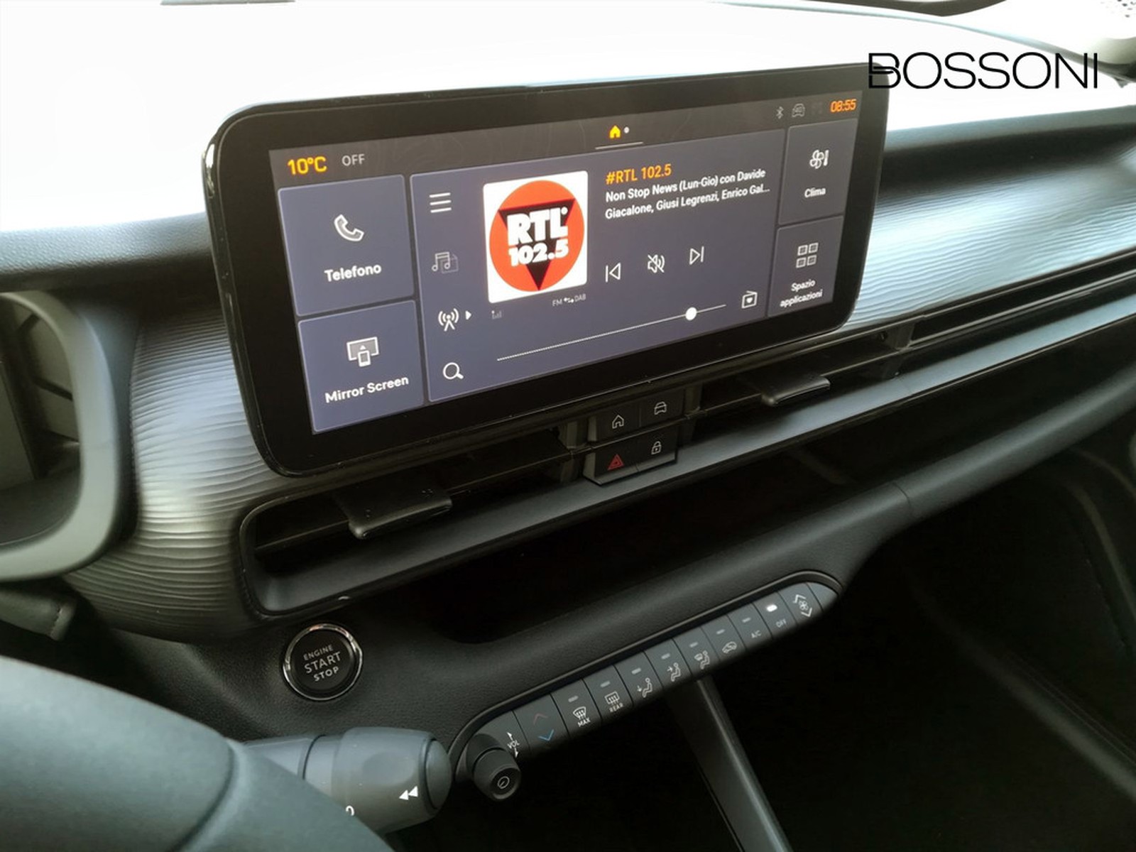 16 - Jeep Avenger 1.2 turbo 100cv longitude fwd