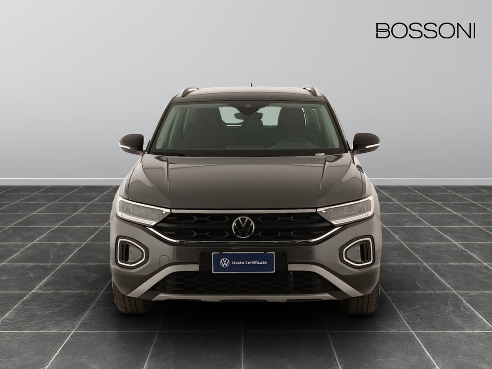 4 - Volkswagen T-Roc 2.0 tdi scr 115cv life