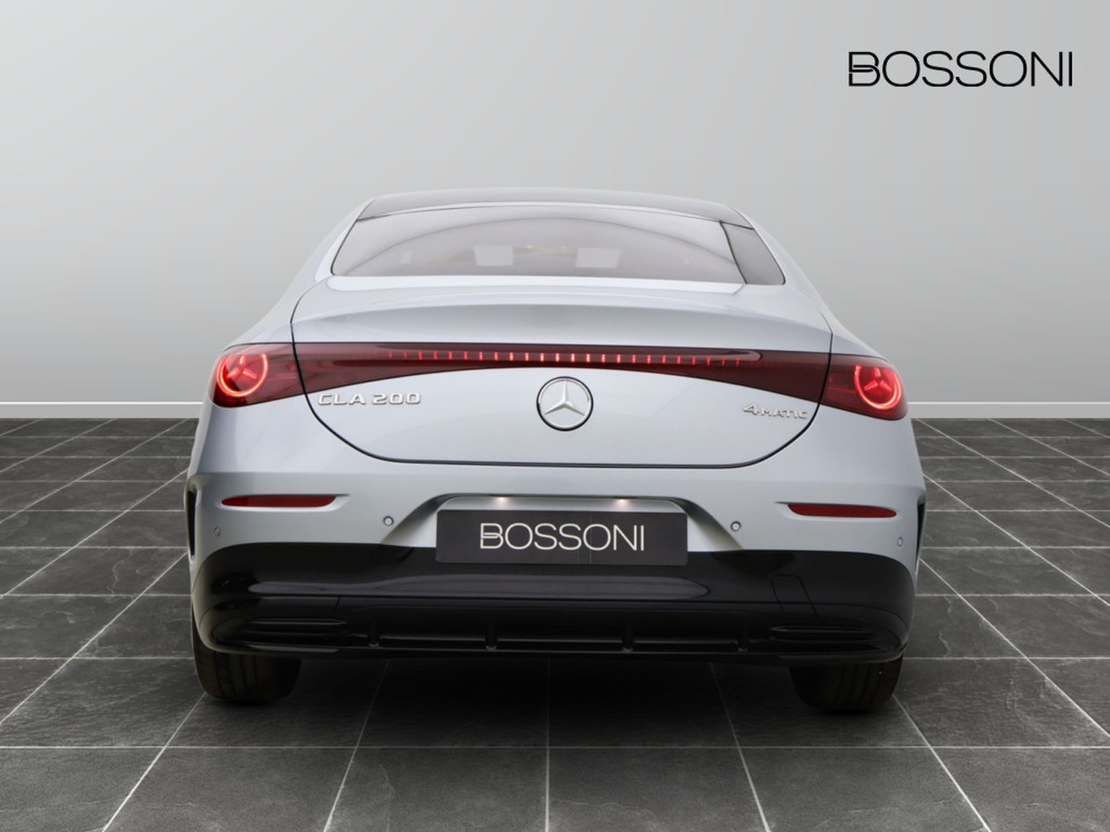 6 - Mercedes CLA 200 advanced plus 4matic auto