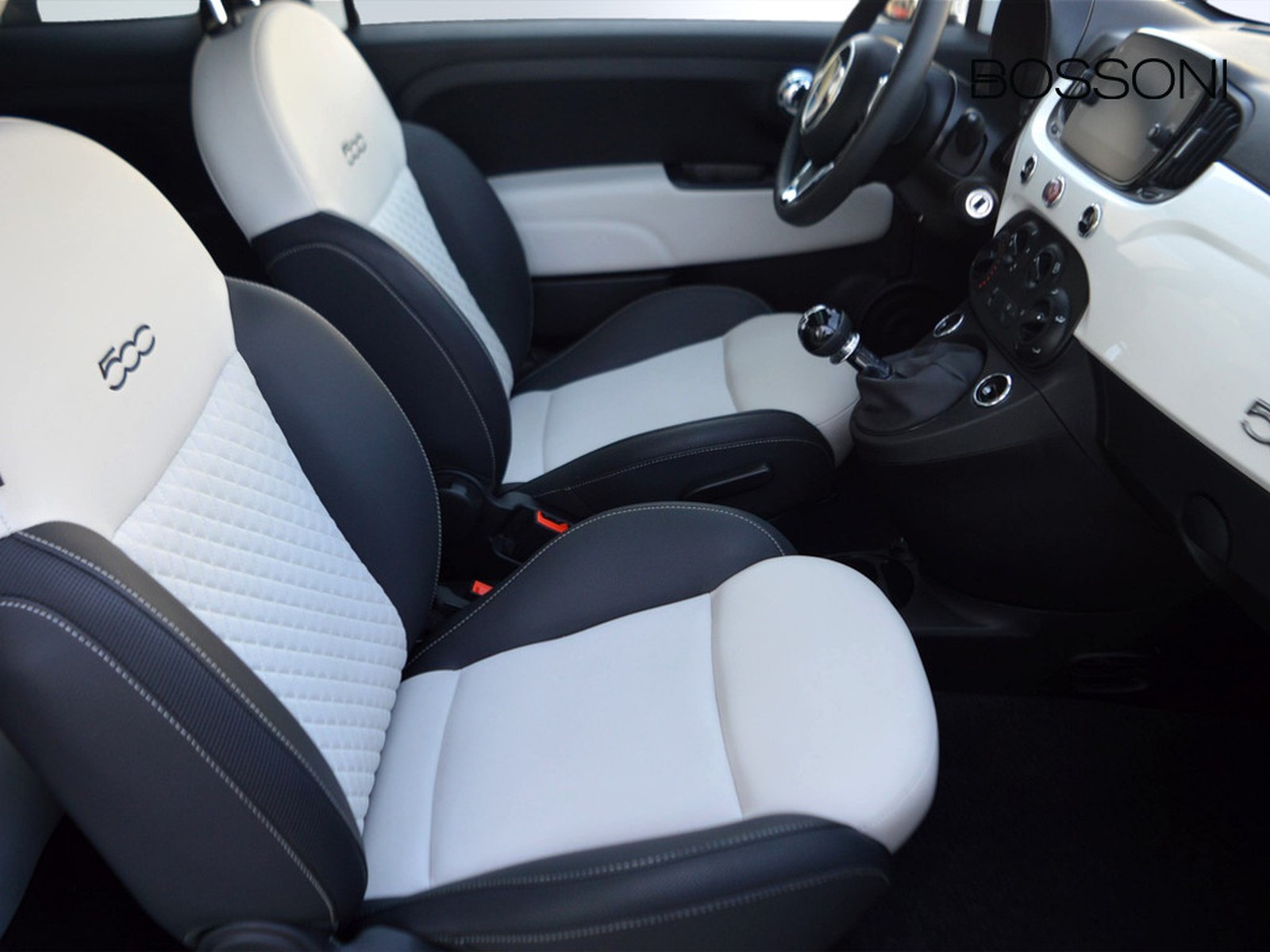 5 - Fiat 500 1.0 firefly hybrid 70cv dolcevita