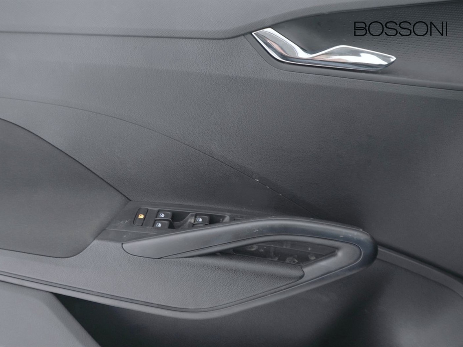 17 - Skoda Fabia 1.0 tsi 95cv young edition