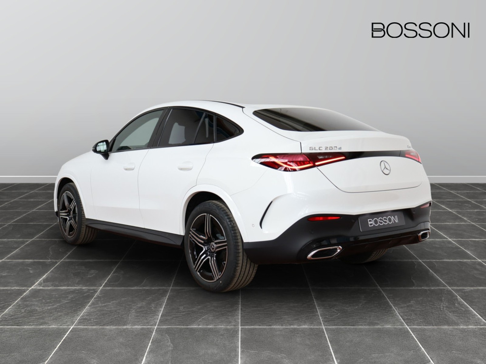 5 - Mercedes GLC coupe 200 d amg line advanced 4matic 9g-tronic