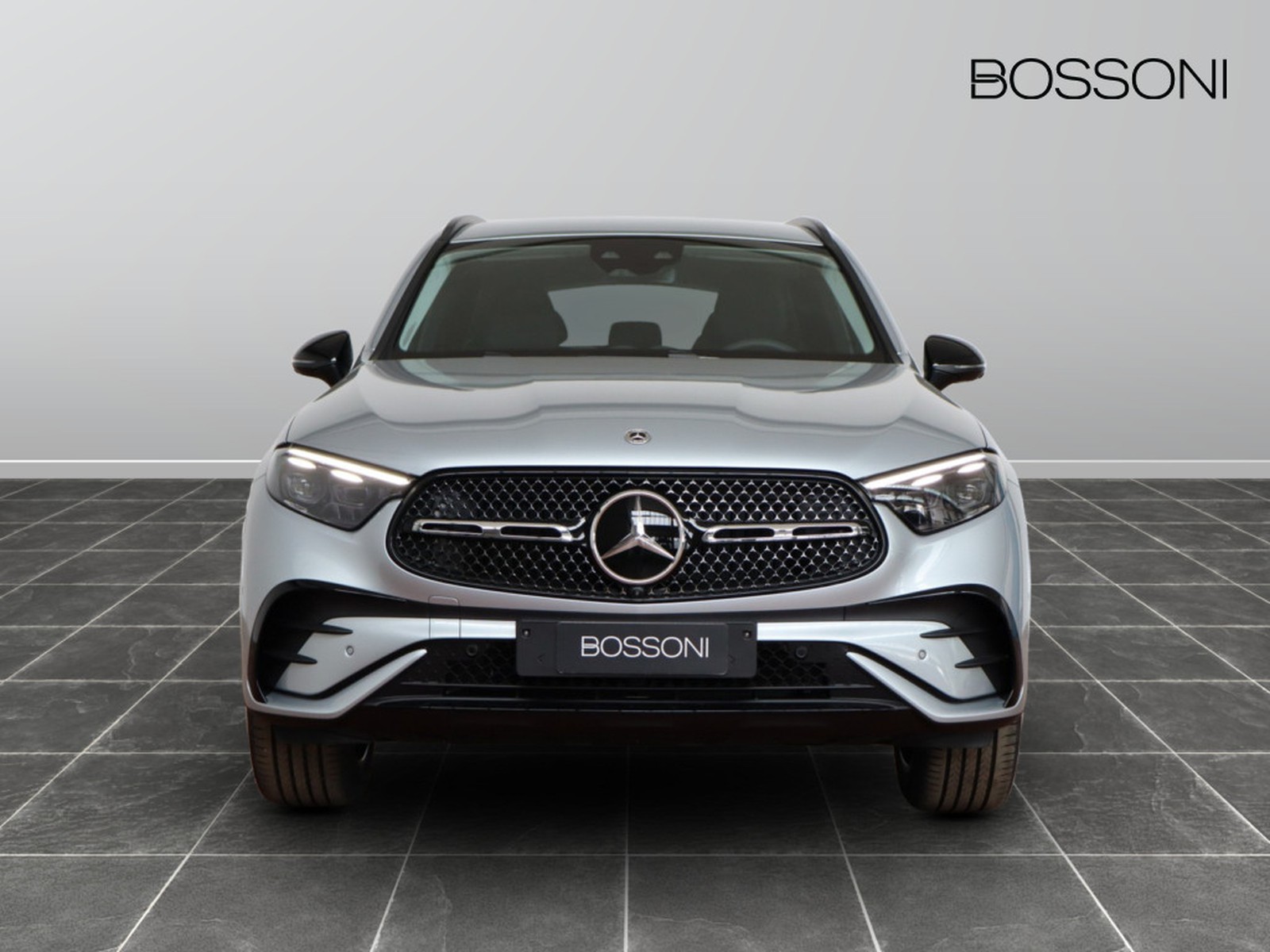 2 - Mercedes GLC suv 220 d amg line premium 4matic 9g-tronic