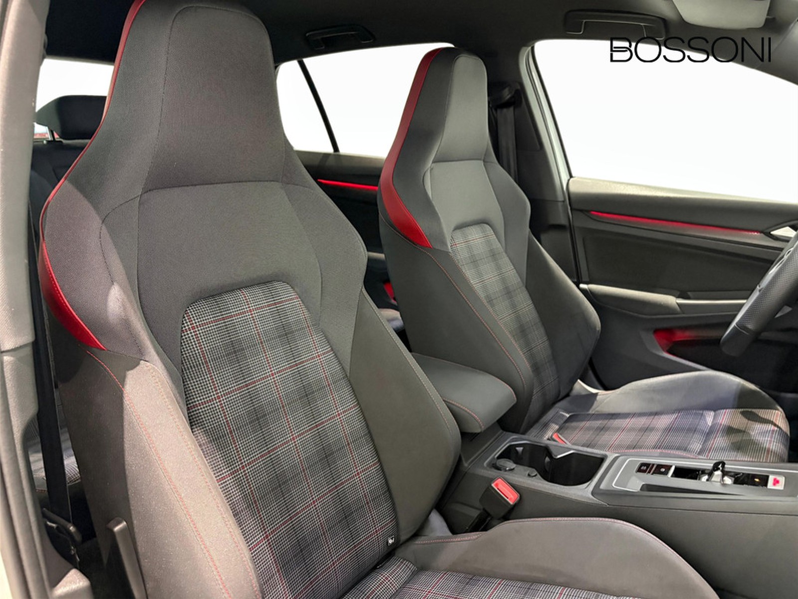 10 - Volkswagen Golf 2.0 tsi 245cv gti dsg