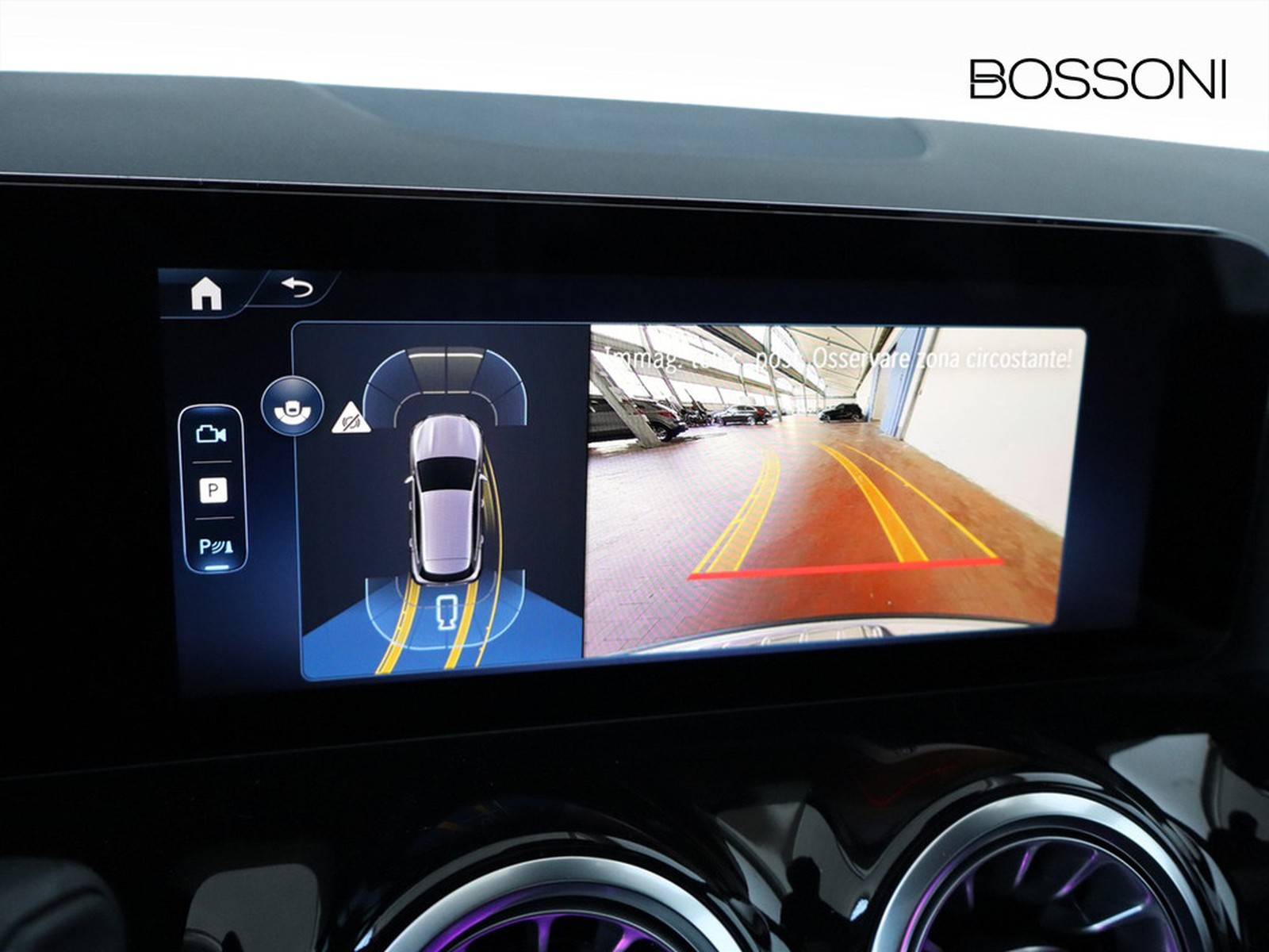 11 - Mercedes GLA 200 d amg line premium 4matic 8g-dct