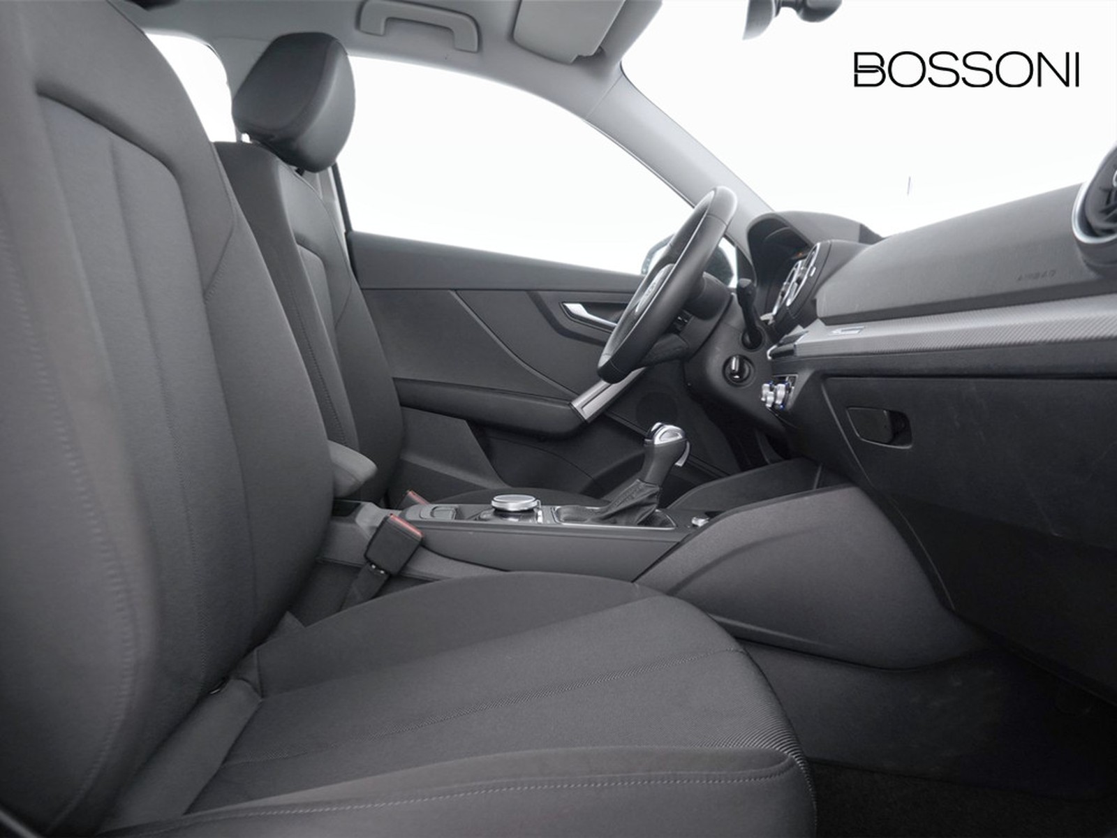 16 - Audi Q2 35 2.0 tdi admired advanced s tronic