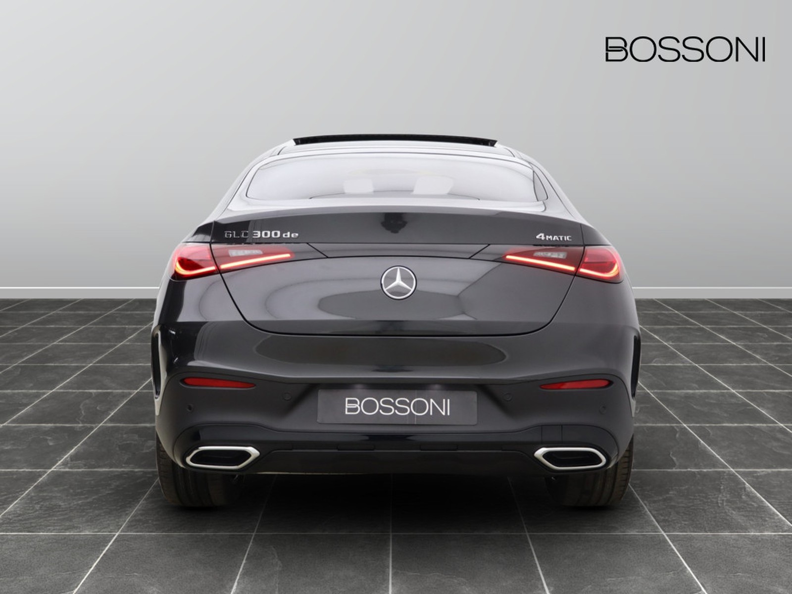 6 - Mercedes GLC coupe 300 de plug in hybrid amg line premium tech 4matic 9g-tronic