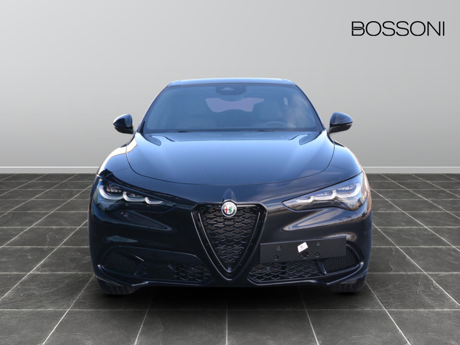 2 - Alfa Romeo Stelvio 2.2 turbo 210cv veloce q4 at8