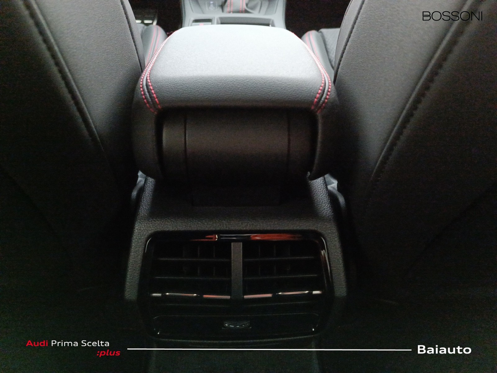 14 - Audi Q3 sportback 35 2.0 tdi s line edition s tronic