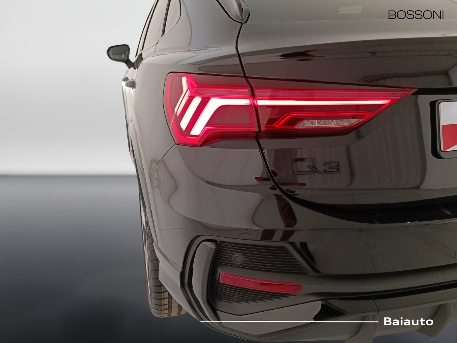 29 - Audi Q3 sportback 35 2.0 tdi s line edition s tronic