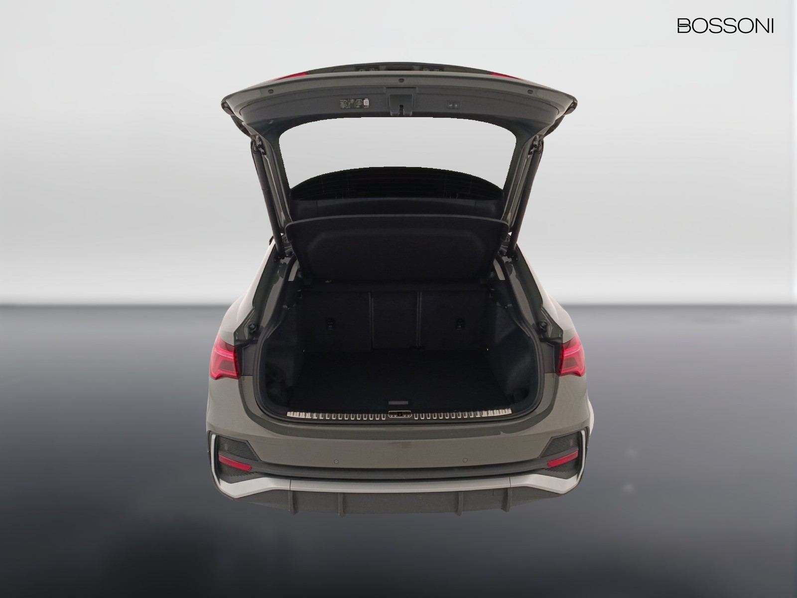 32 - Audi Q3 sportback 35 1.5 tfsi evo2 s line edition s tronic