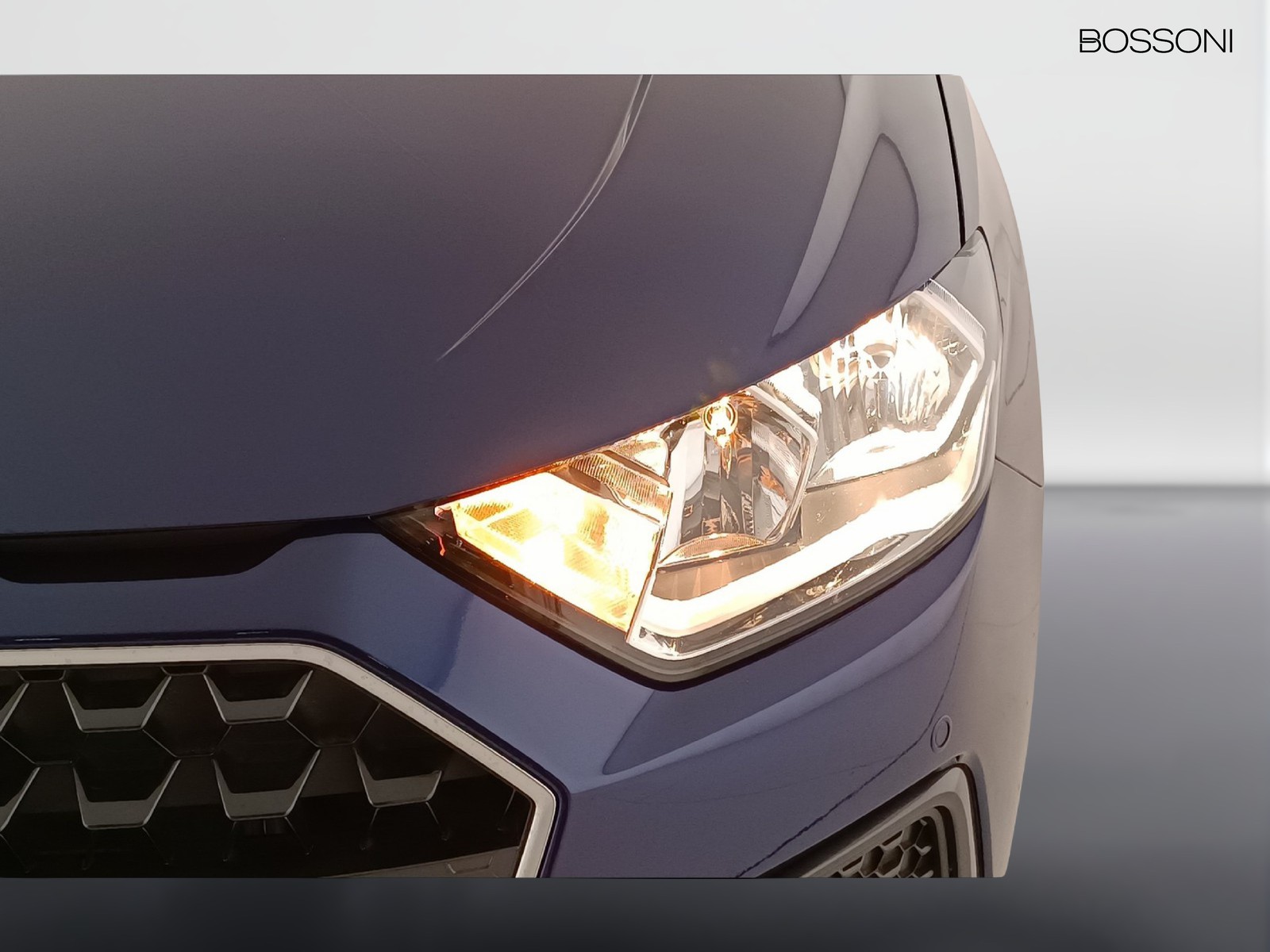 6 - Audi A1 sportback 25 1.0 tfsi