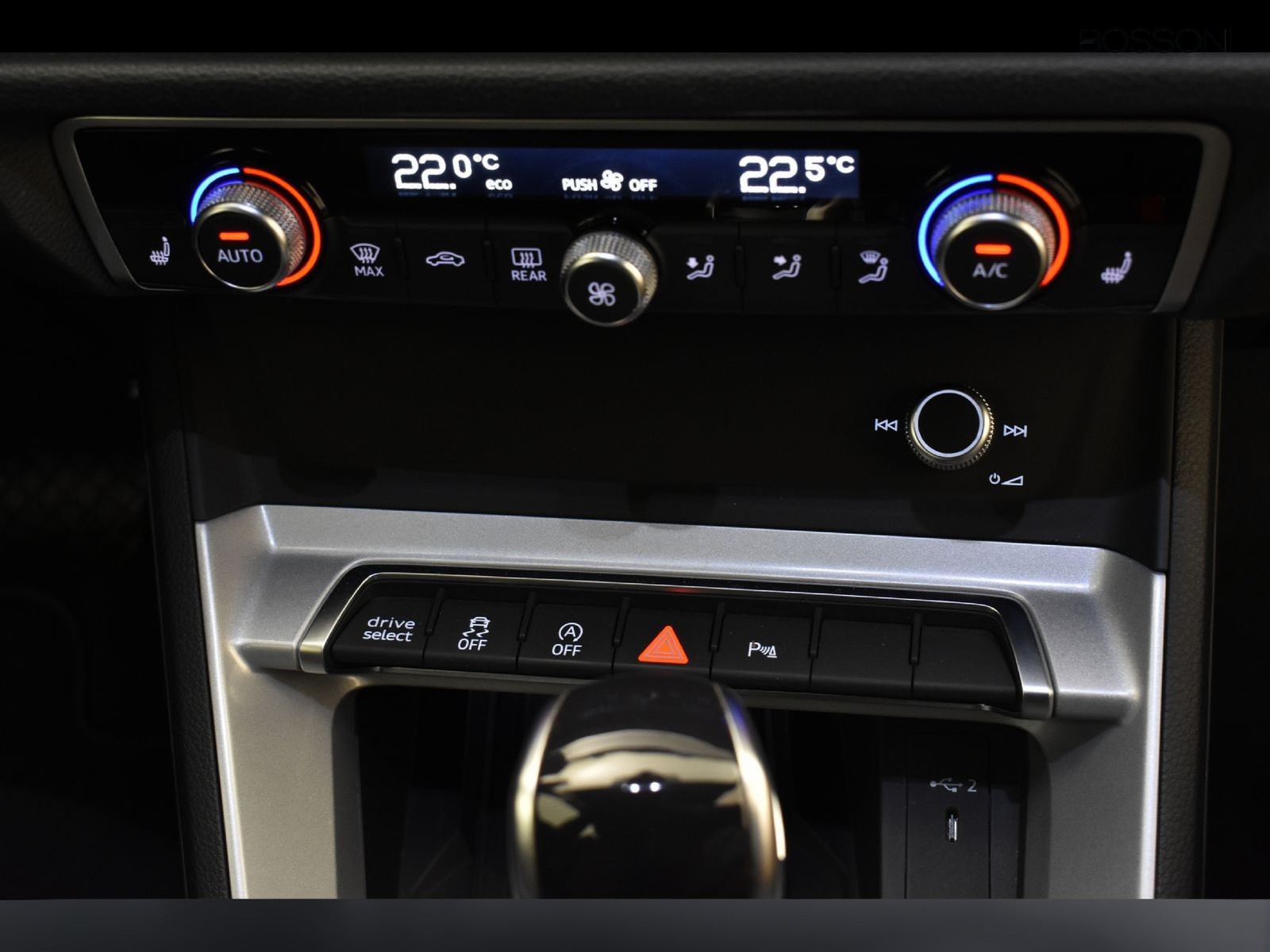 8 - Audi Q3 sportback 40 2.0 tdi 200cv edition quattro s tronic