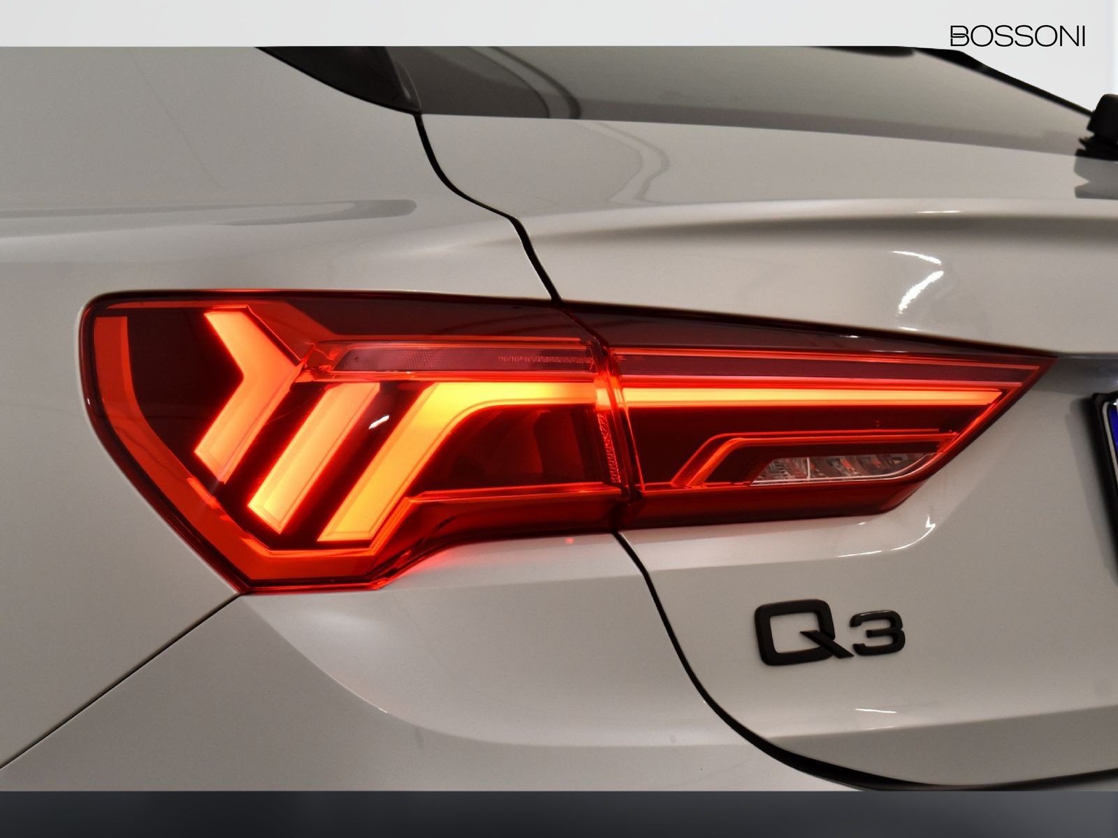 10 - Audi Q3 sportback 40 2.0 tdi 200cv edition quattro s tronic