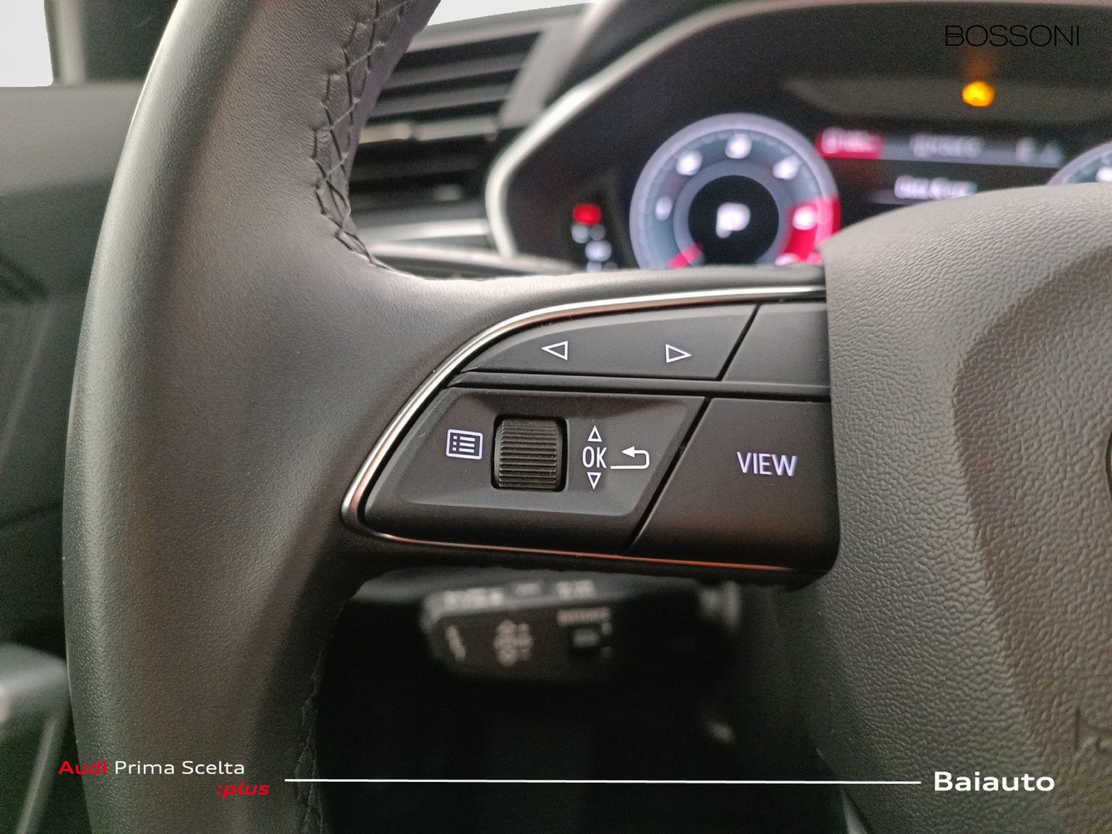 16 - Audi Q3 35 2.0 tdi business advanced s tronic