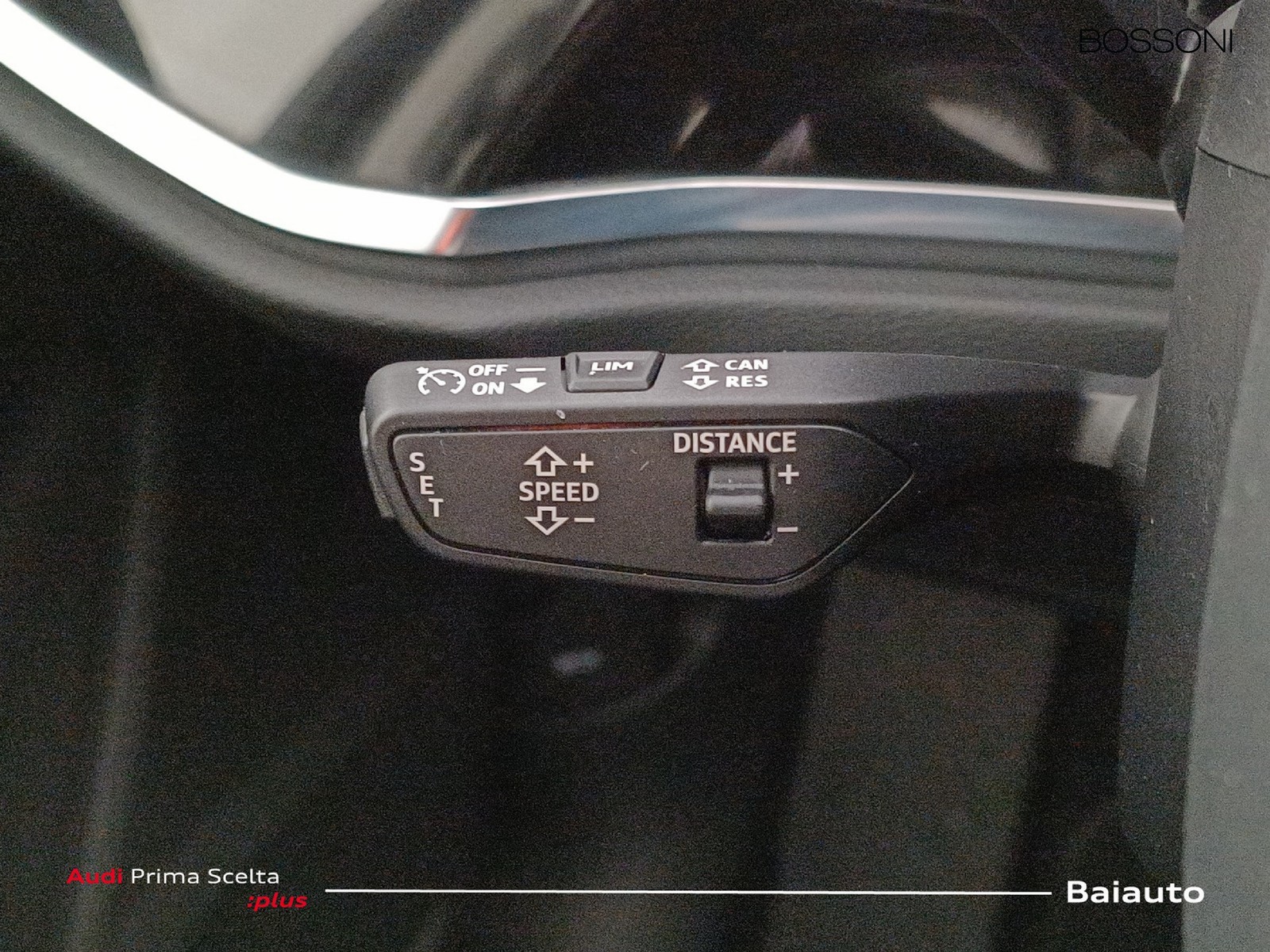 18 - Audi Q3 35 2.0 tdi business advanced s tronic