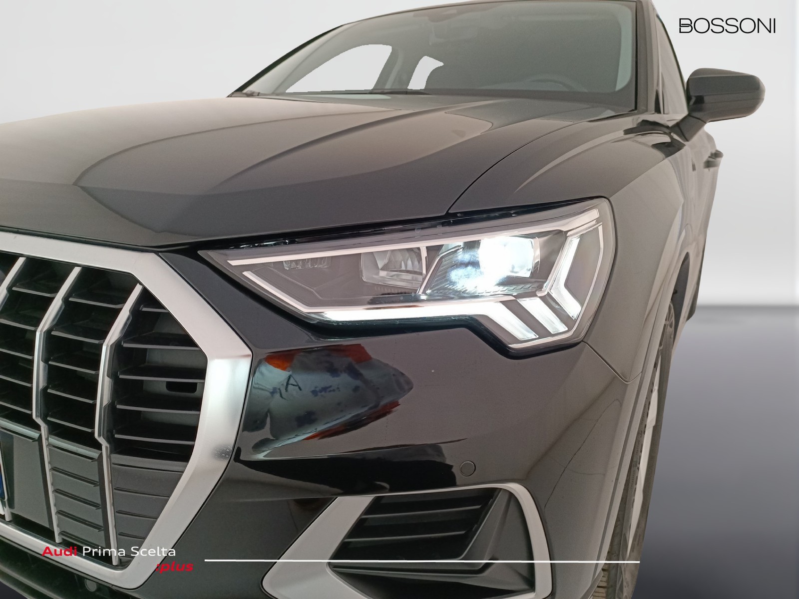 26 - Audi Q3 35 2.0 tdi business advanced s tronic