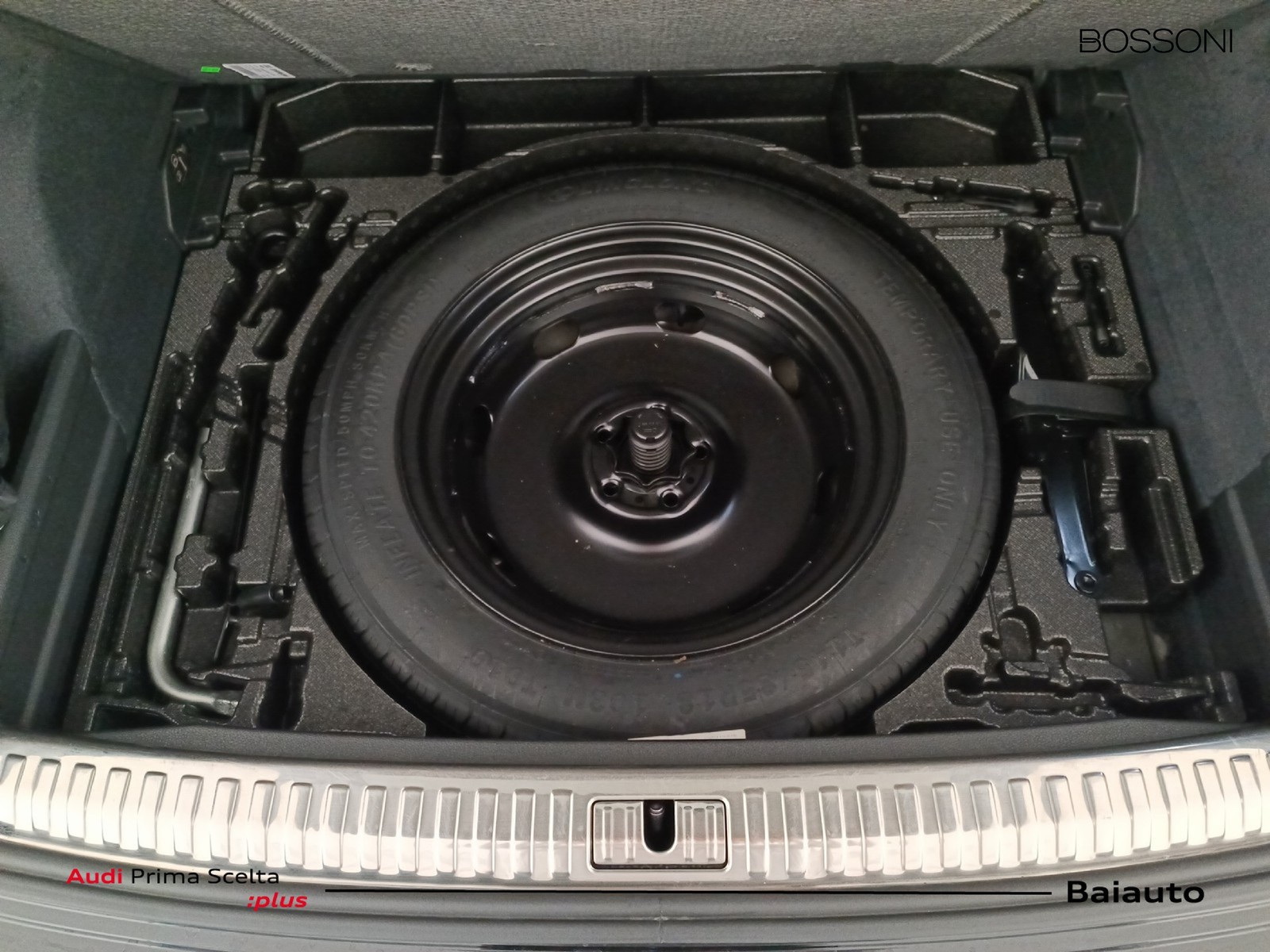 30 - Audi Q3 35 2.0 tdi business advanced s tronic