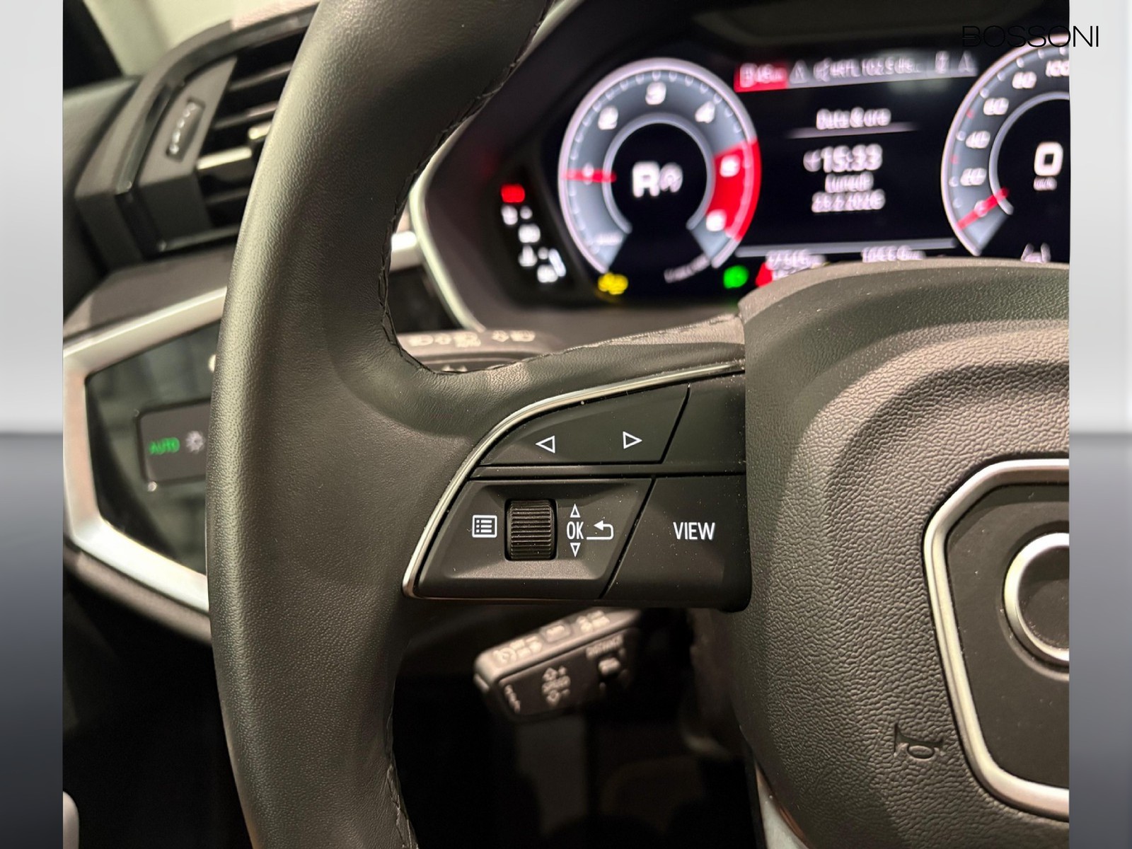 12 - Audi Q3 35 2.0 tdi business advanced s tronic