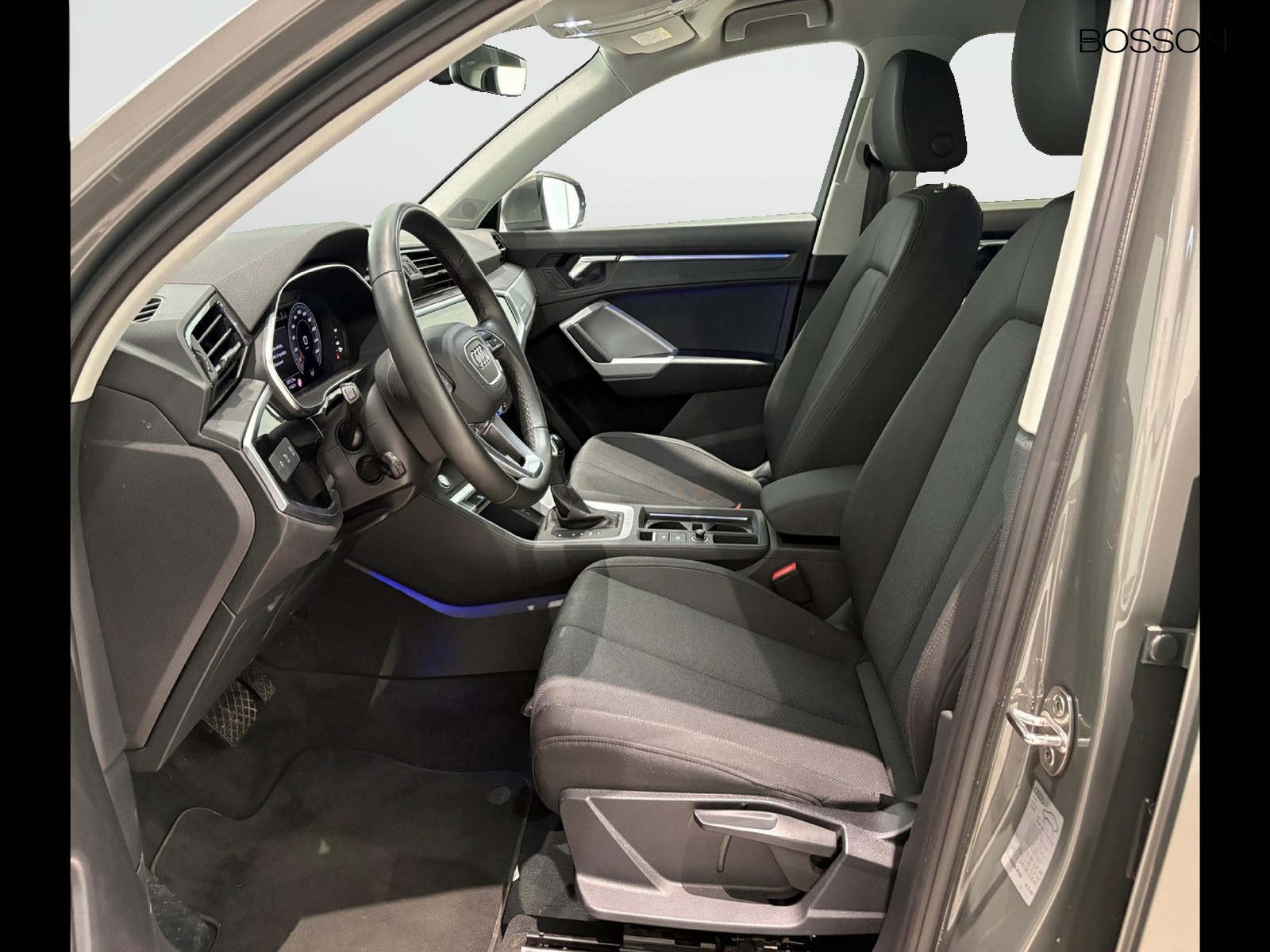 23 - Audi Q3 35 2.0 tdi business advanced s tronic