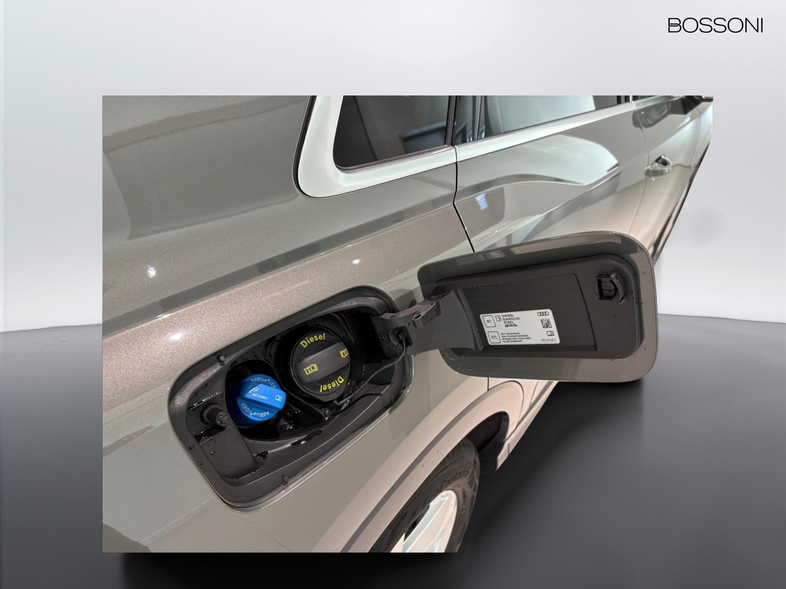 26 - Audi Q3 35 2.0 tdi business advanced s tronic