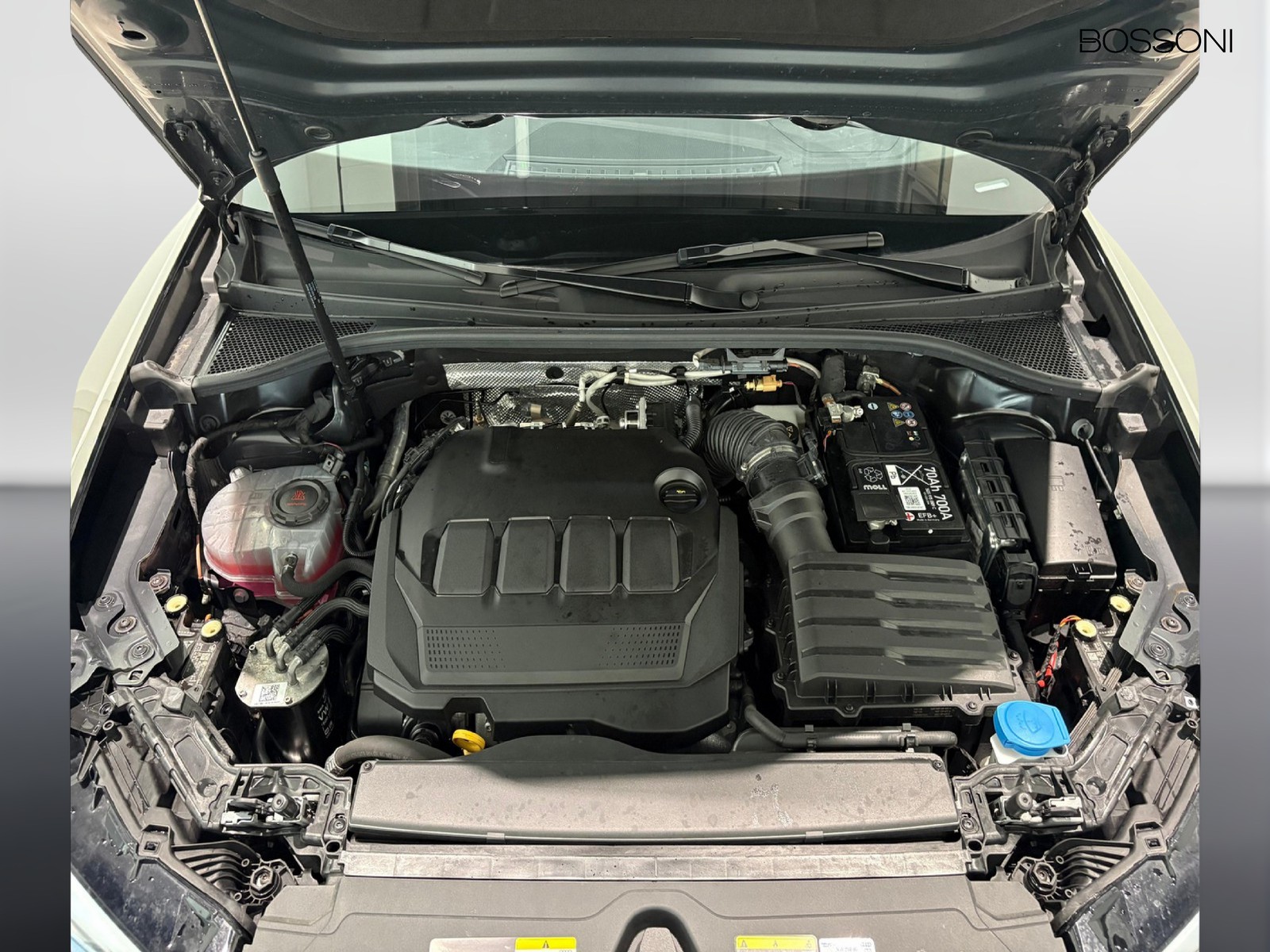 30 - Audi Q3 35 2.0 tdi business advanced s tronic