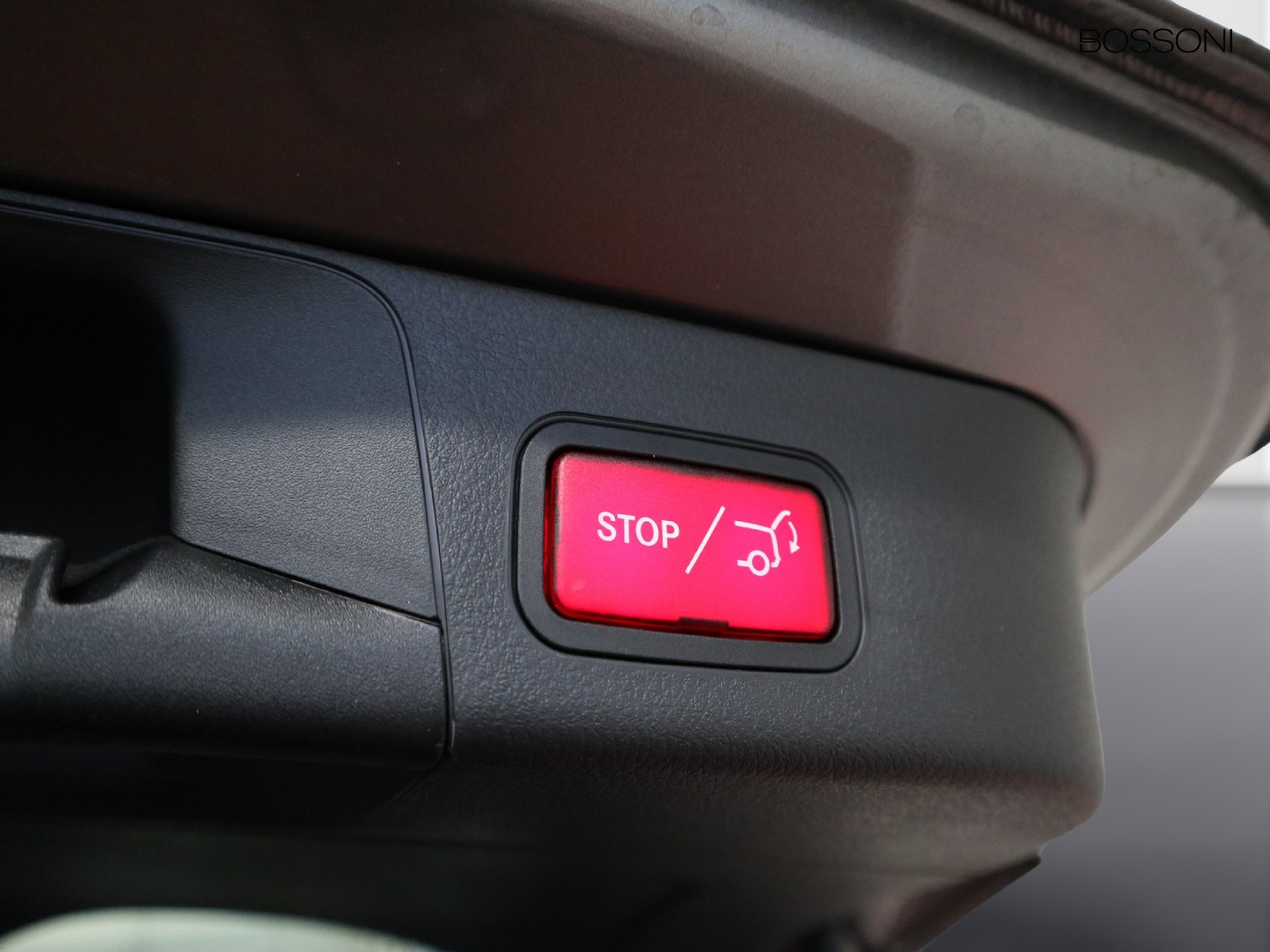 18 - Mercedes EQB 250+ progressive