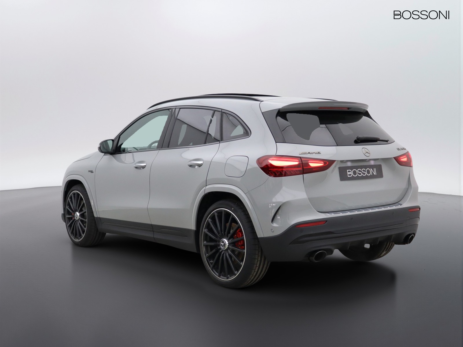 5 - AMG GLA amg 35 premium amg 4matic 8g-dct