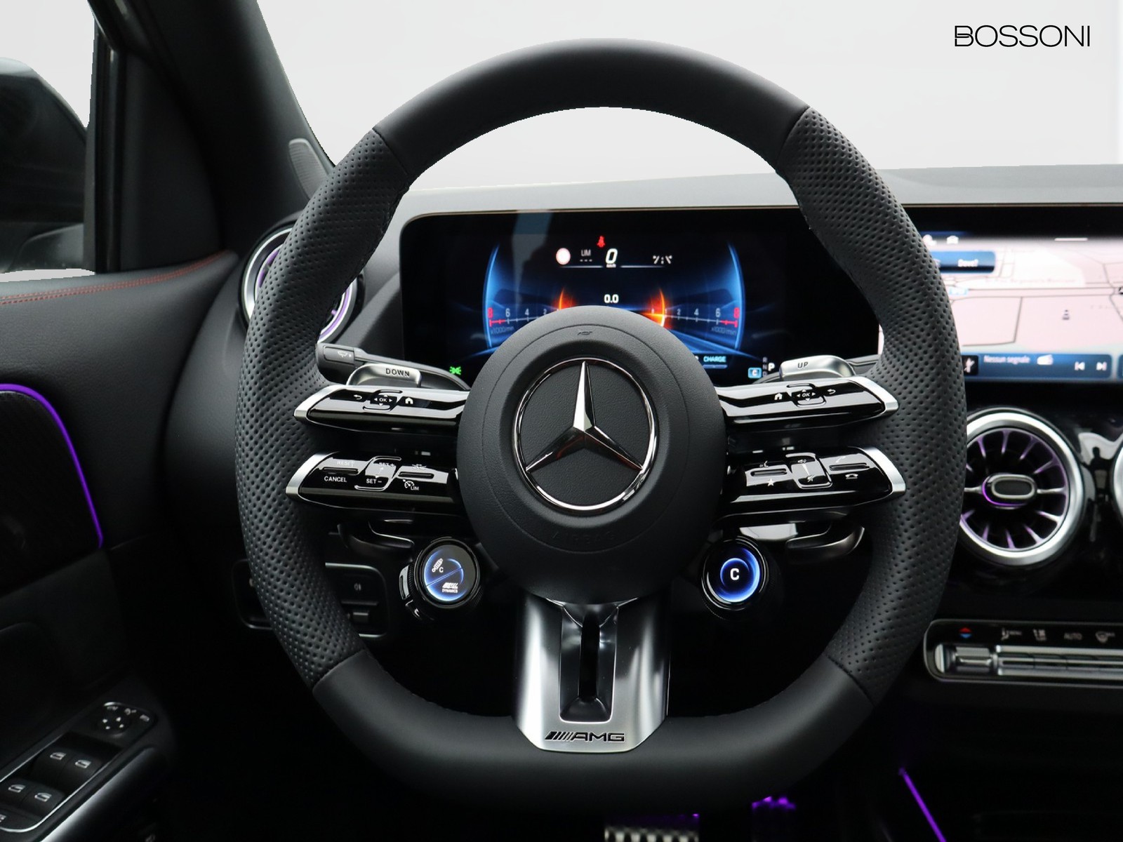 18 - AMG GLA amg 35 premium amg 4matic 8g-dct