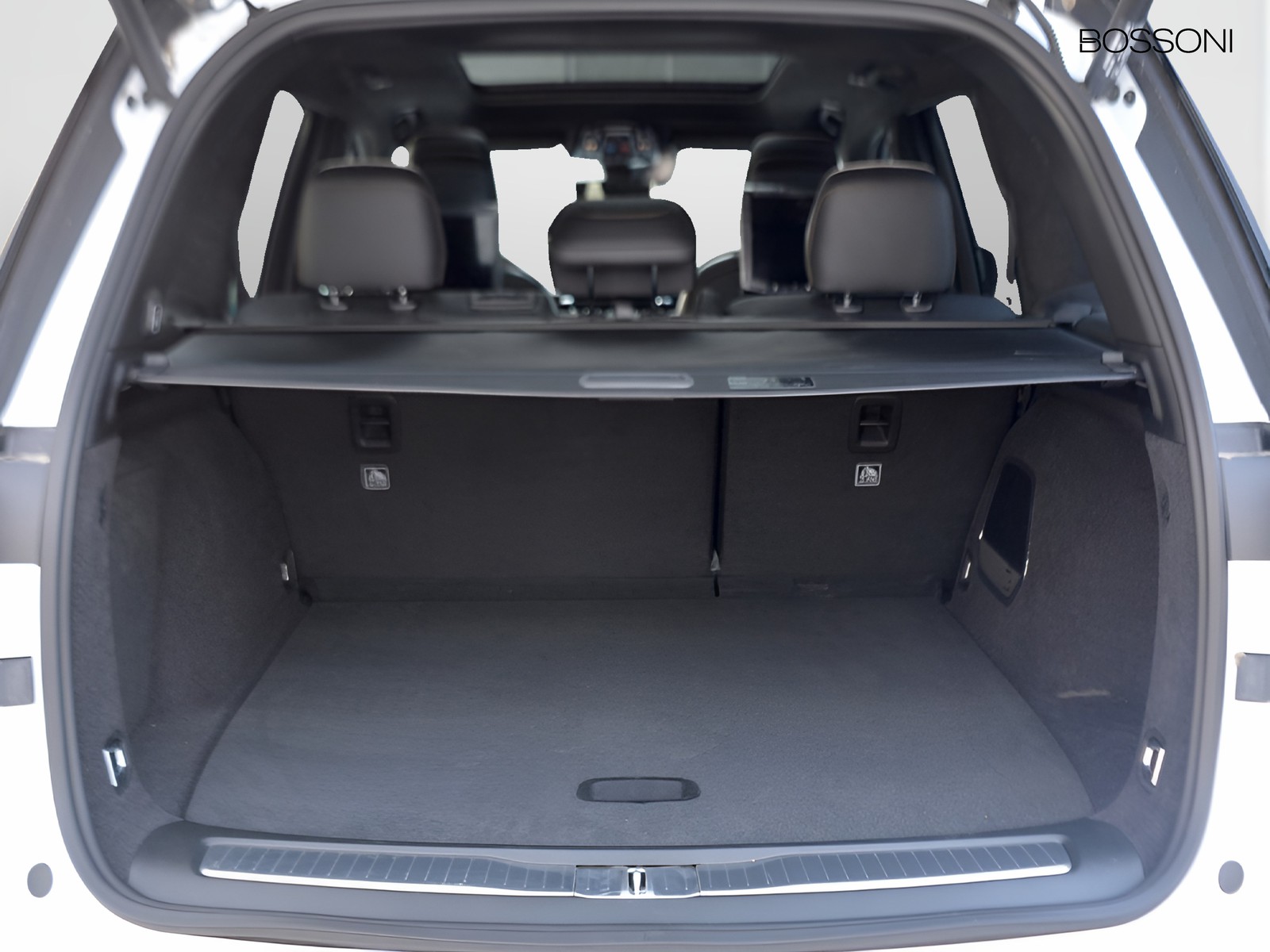 17 - Jeep Grand Cherokee 2.0 atx phev summit reserve 4xe auto