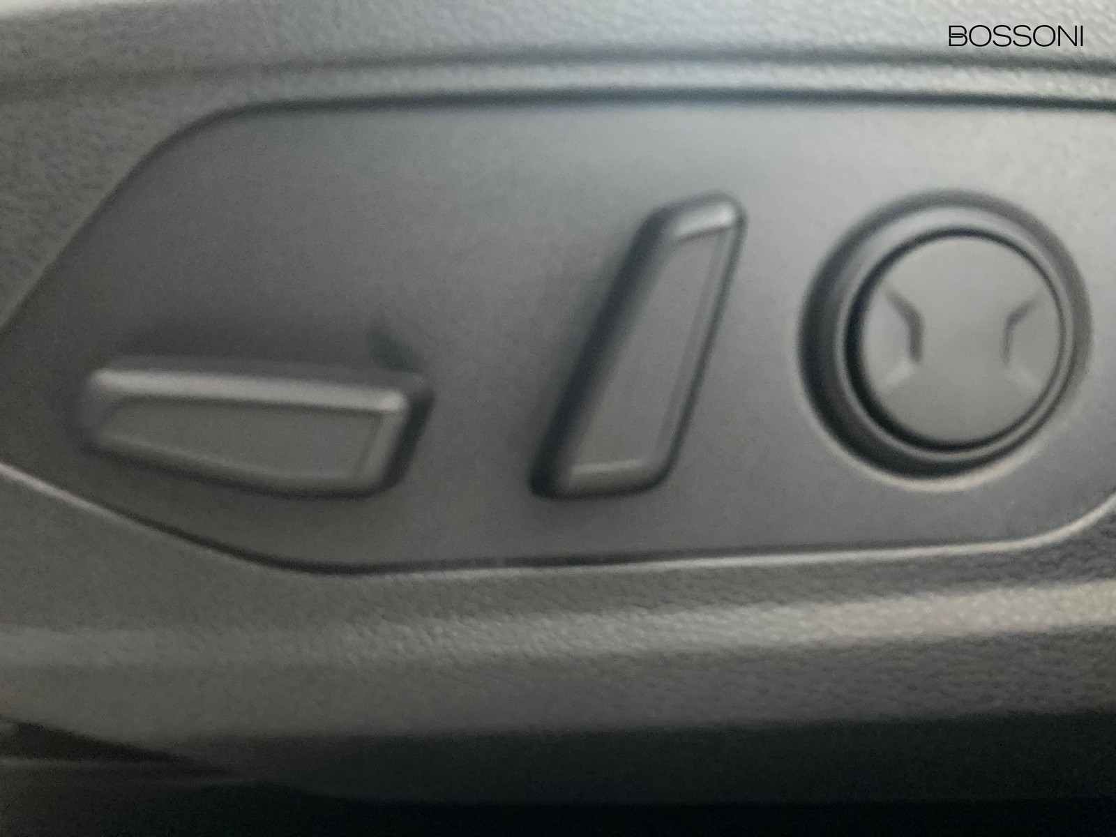 11 - Kia Sportage 1.6 t-gdi phev gt-line plus premium pack awd at6