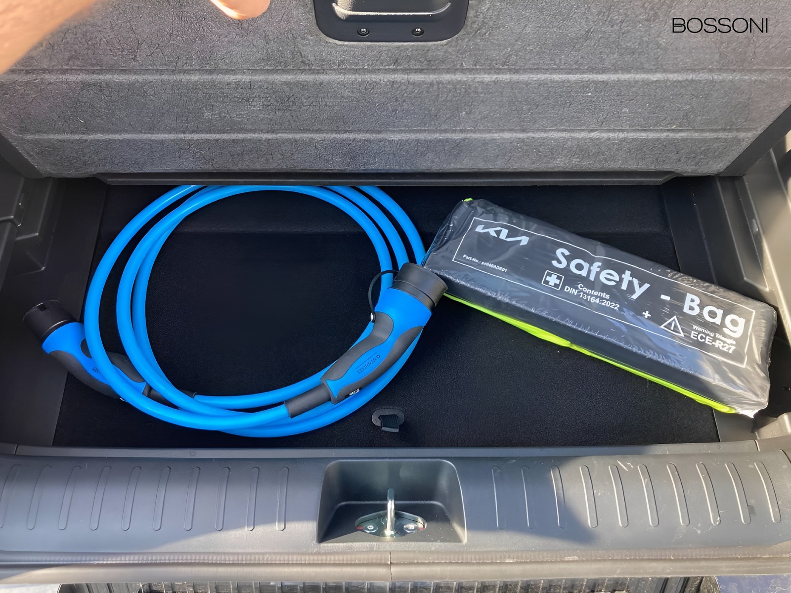 14 - Kia EV6 77,4 kwh air special edition awd