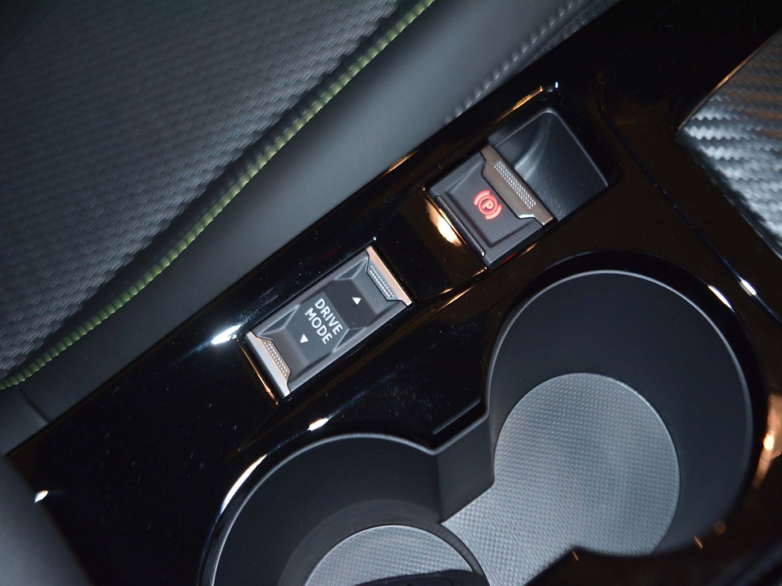 14 - Peugeot 208 1.2 hybrid 48v 110cv gt e-dcs6