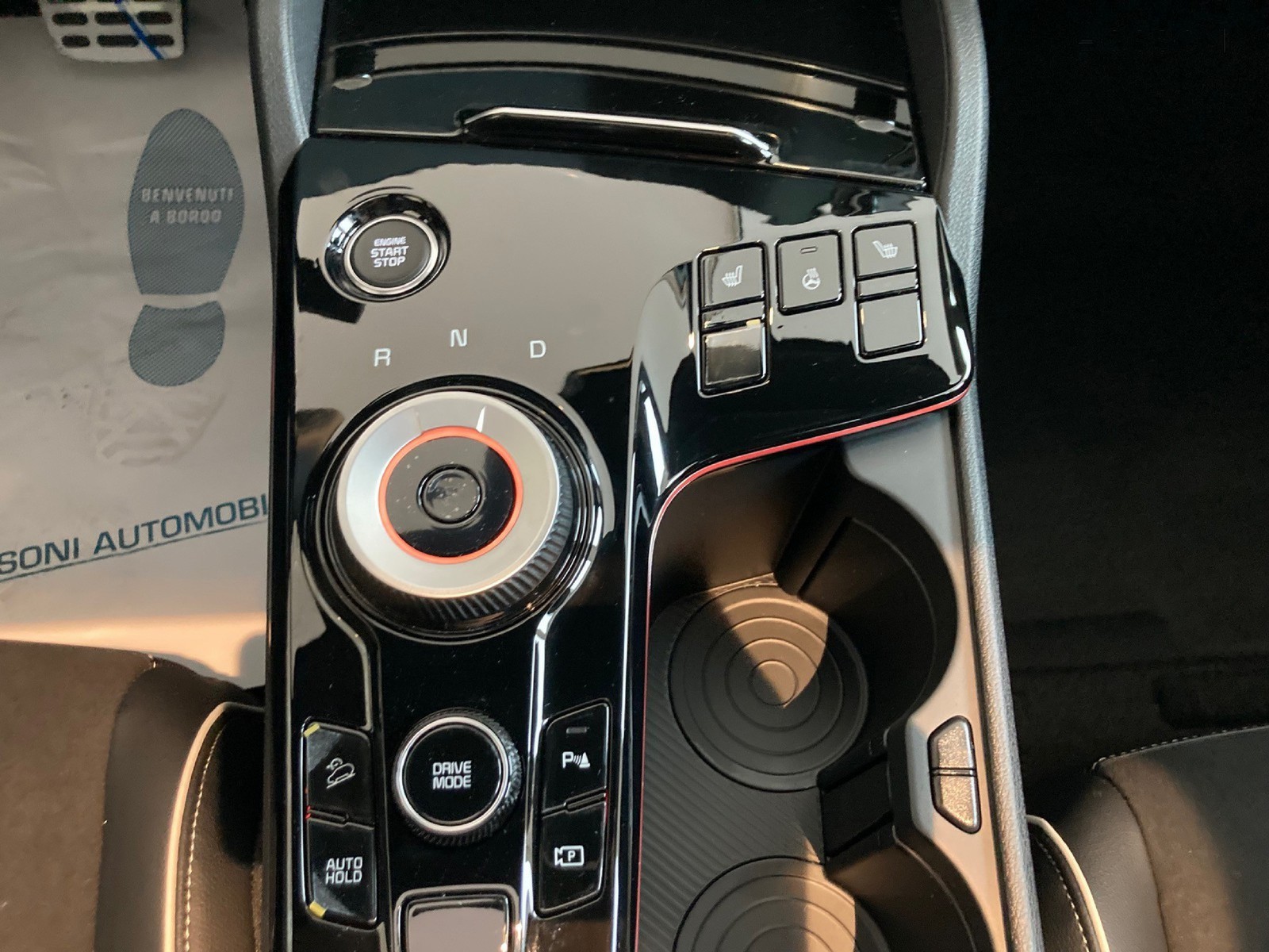 14 - Kia Sportage 1.6 t-gdi hev 210cv gt-line sunroof pack at6