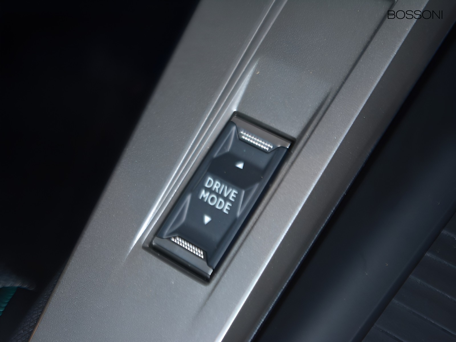 18 - Peugeot 308 sw 1.5 bluehdi allure eat8 s&s