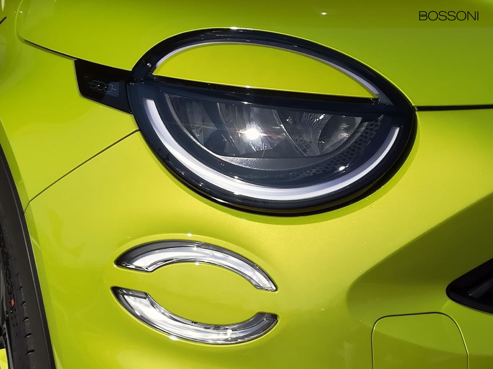 14 - Abarth 600e 54kwh turismo