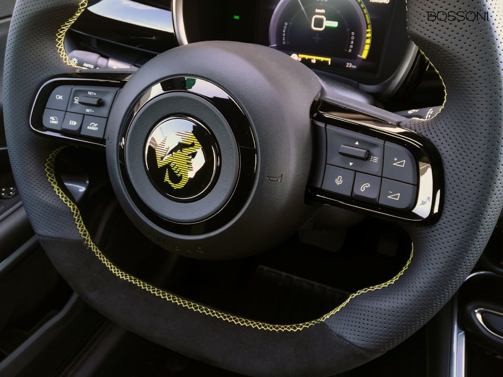 21 - Abarth 600e 54kwh turismo