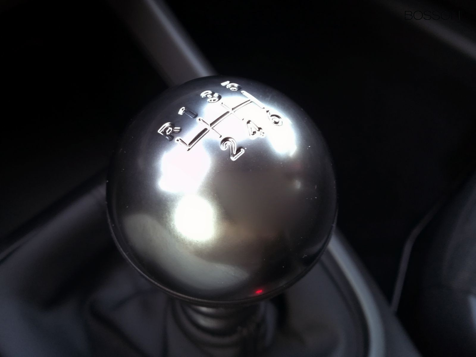 18 - Jeep Avenger 1.2 turbo 100cv longitude fwd