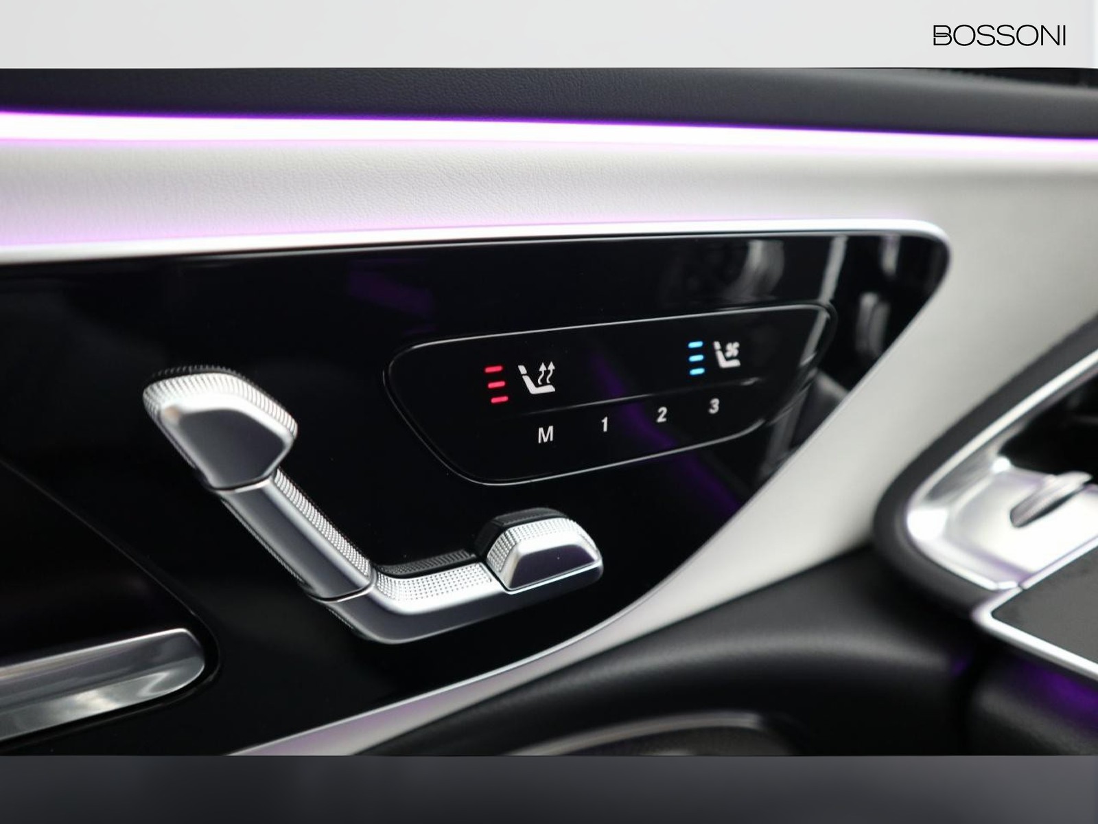 15 - Mercedes Classe E station wagon 220 d amg line premium 4matic 9g-tronic