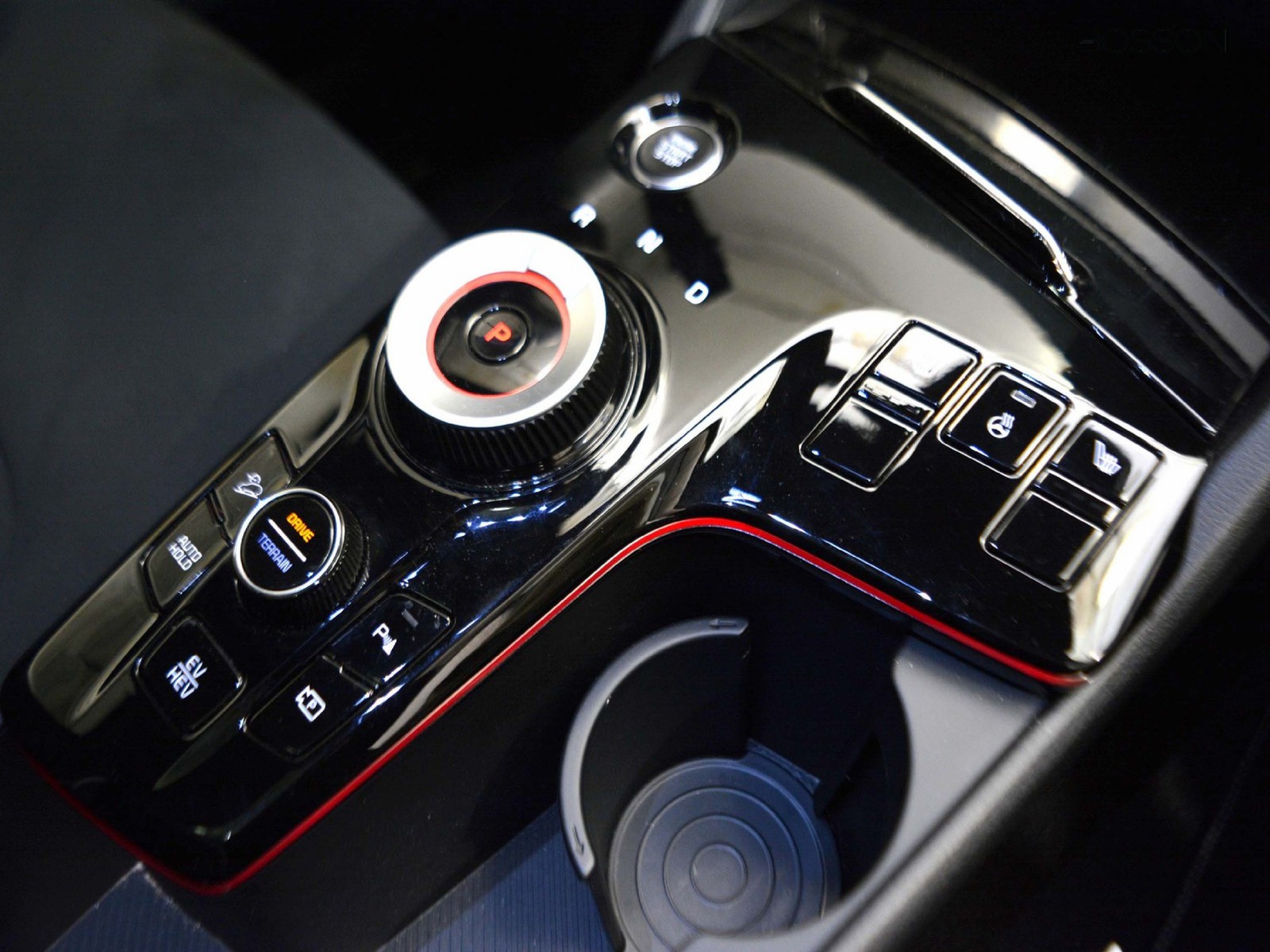 12 - Kia Sportage 1.6 t-gdi phev 245cv gt-line sunroof pack awd at6