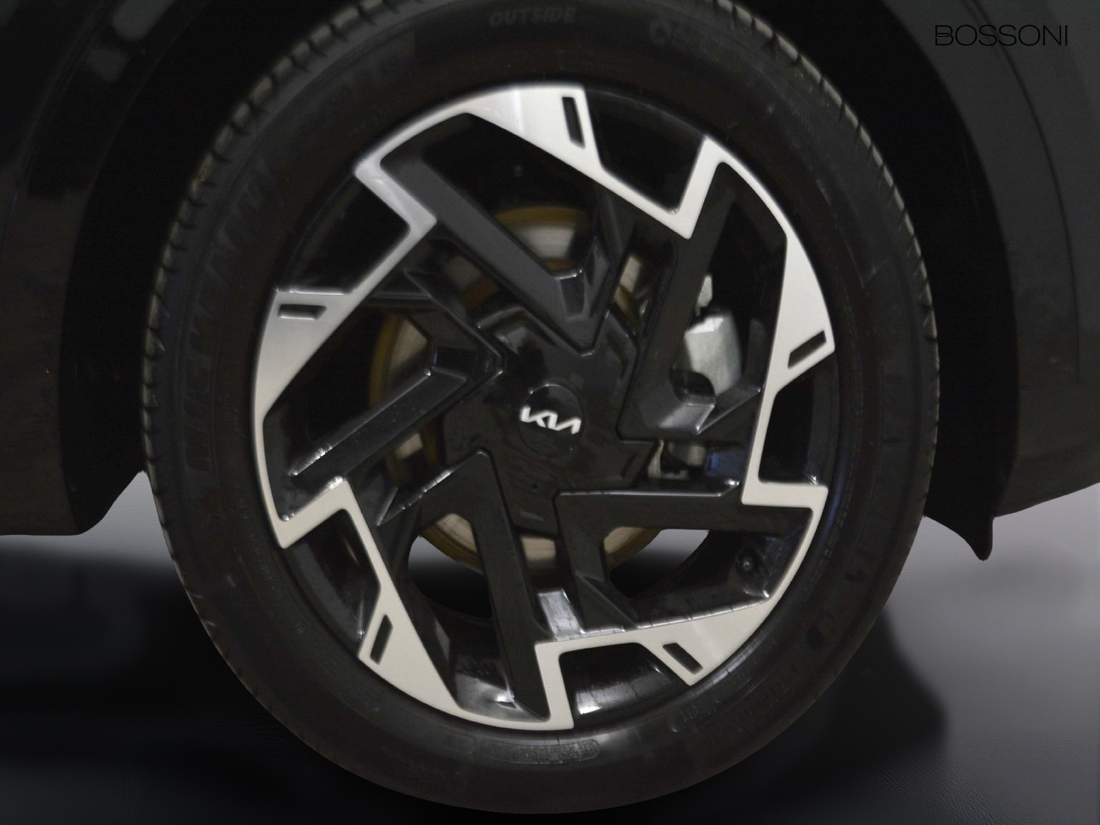 17 - Kia Sportage 1.6 t-gdi phev 245cv gt-line sunroof pack awd at6