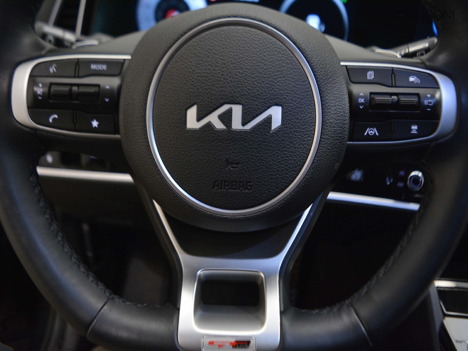 18 - Kia Sportage 1.6 t-gdi phev 245cv gt-line sunroof pack awd at6