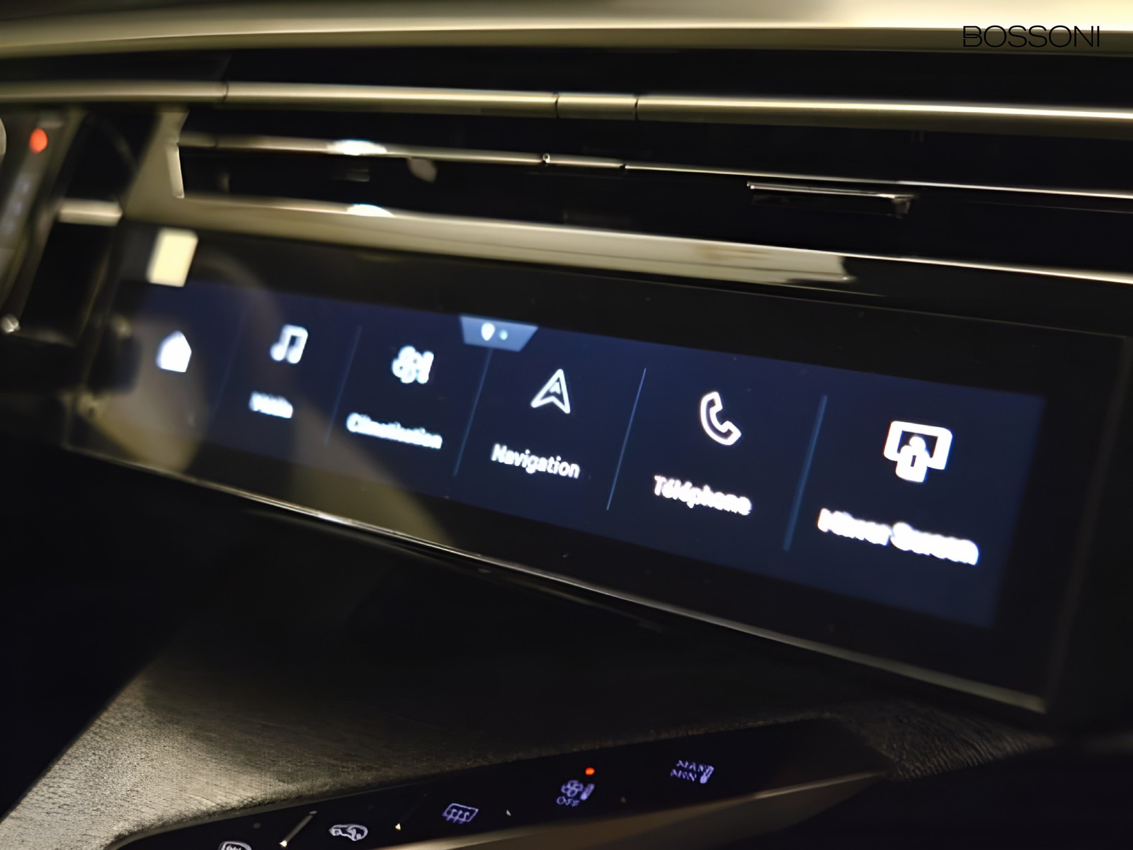 11 - Peugeot 3008 1.2 hybrid 145cv gt e-dcs6