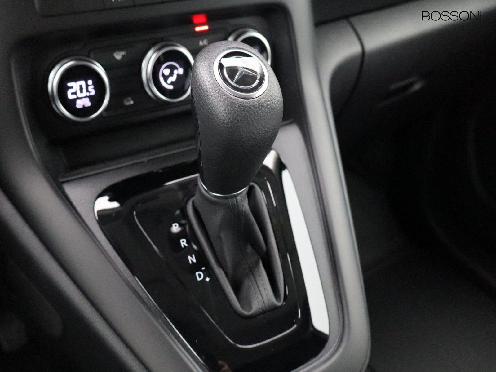 10 - Mercedes Vans Citan efurgone long 45kwh